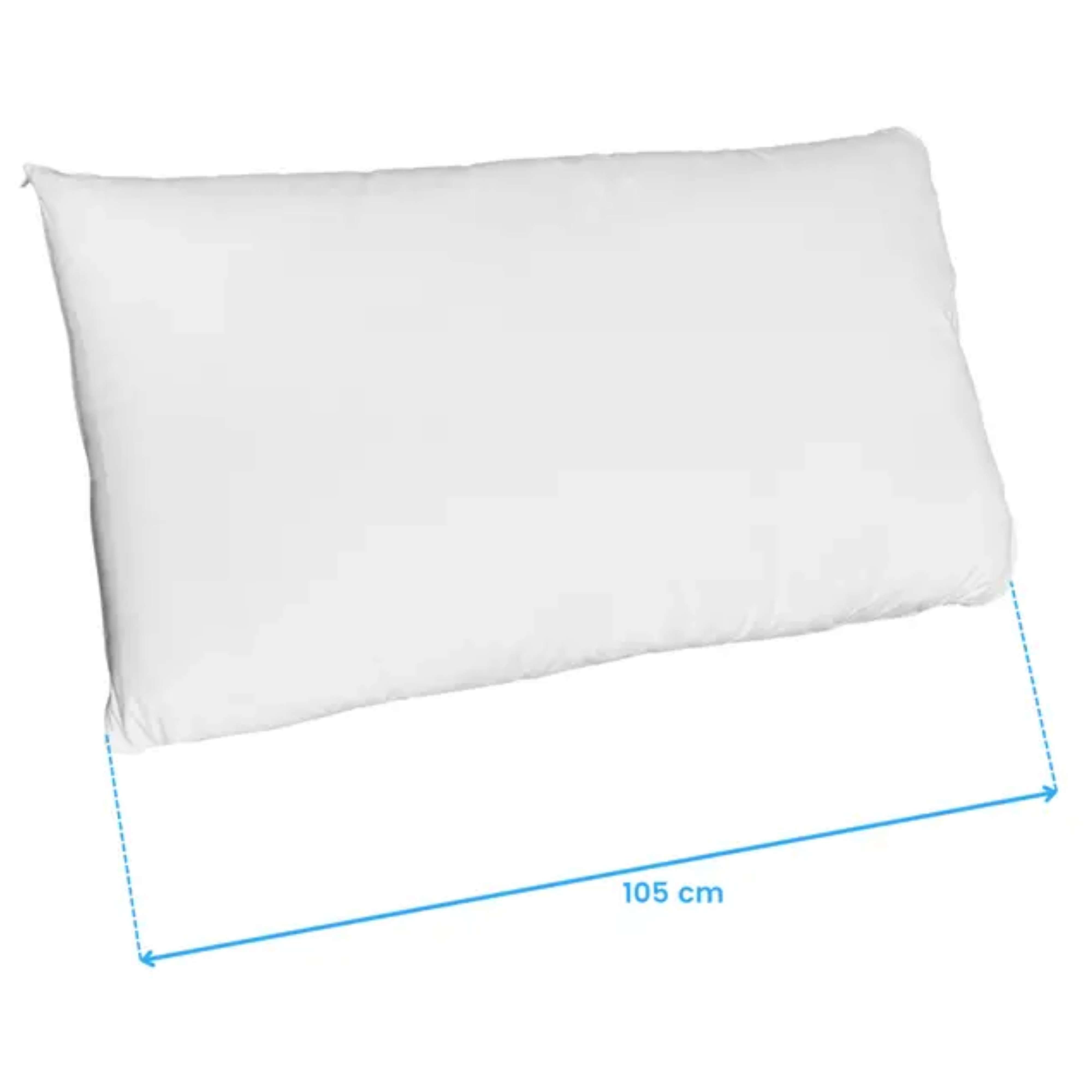 Una almohada blanca con una línea de medida azul que indica 105 cm.