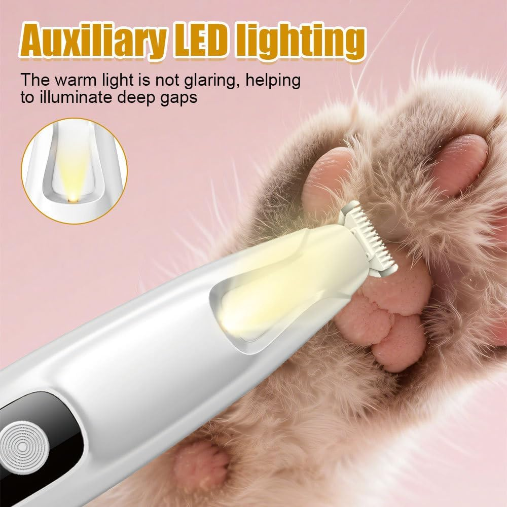 Ein weißer Tierhaartrimmer mit LED-Licht beleuchtet die Pfote einer Katze.