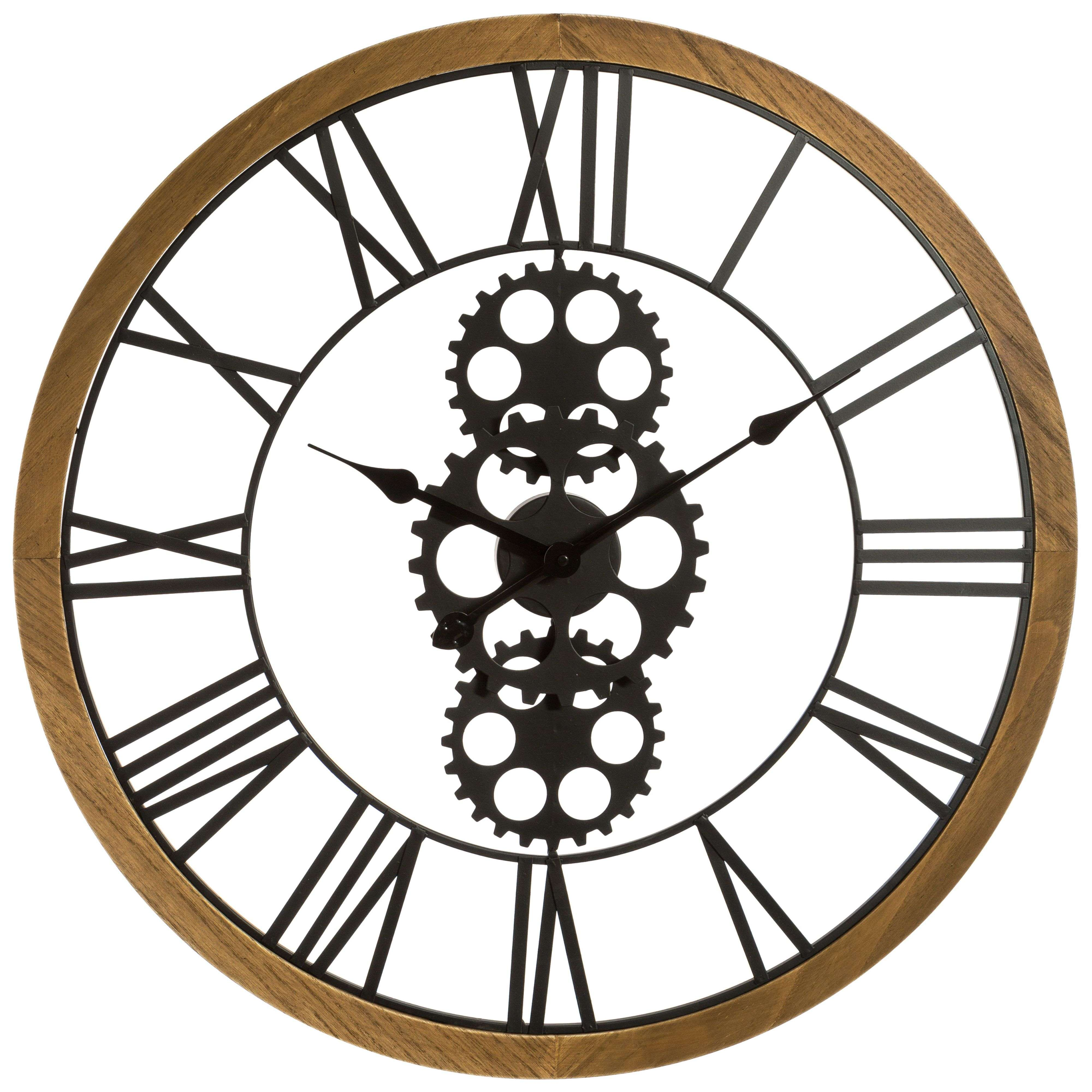 Un reloj de pared con números romanos, borde de madera y engranajes visibles.