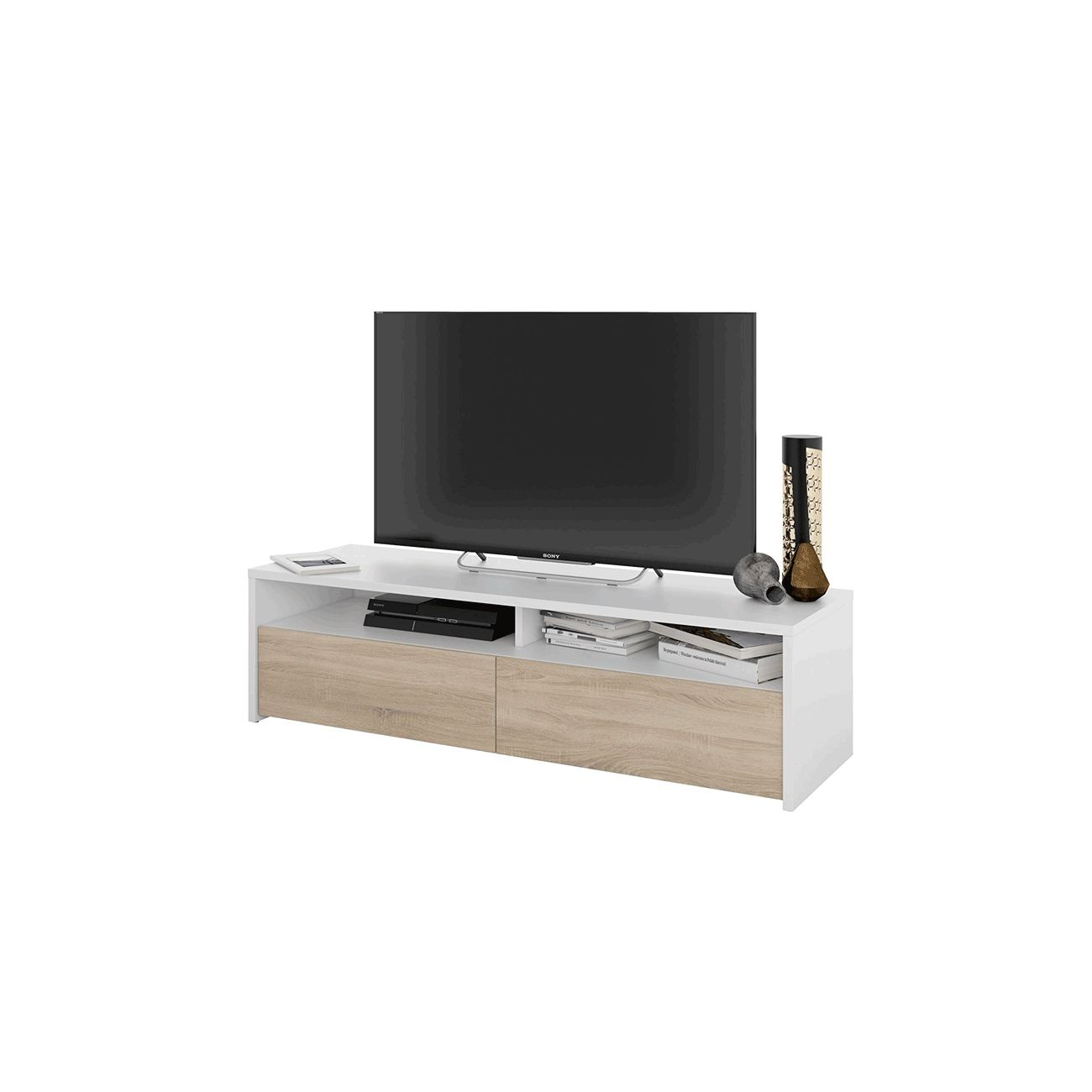 Un mueble de TV blanco con cajones de madera, TV, libros y jarrones.
