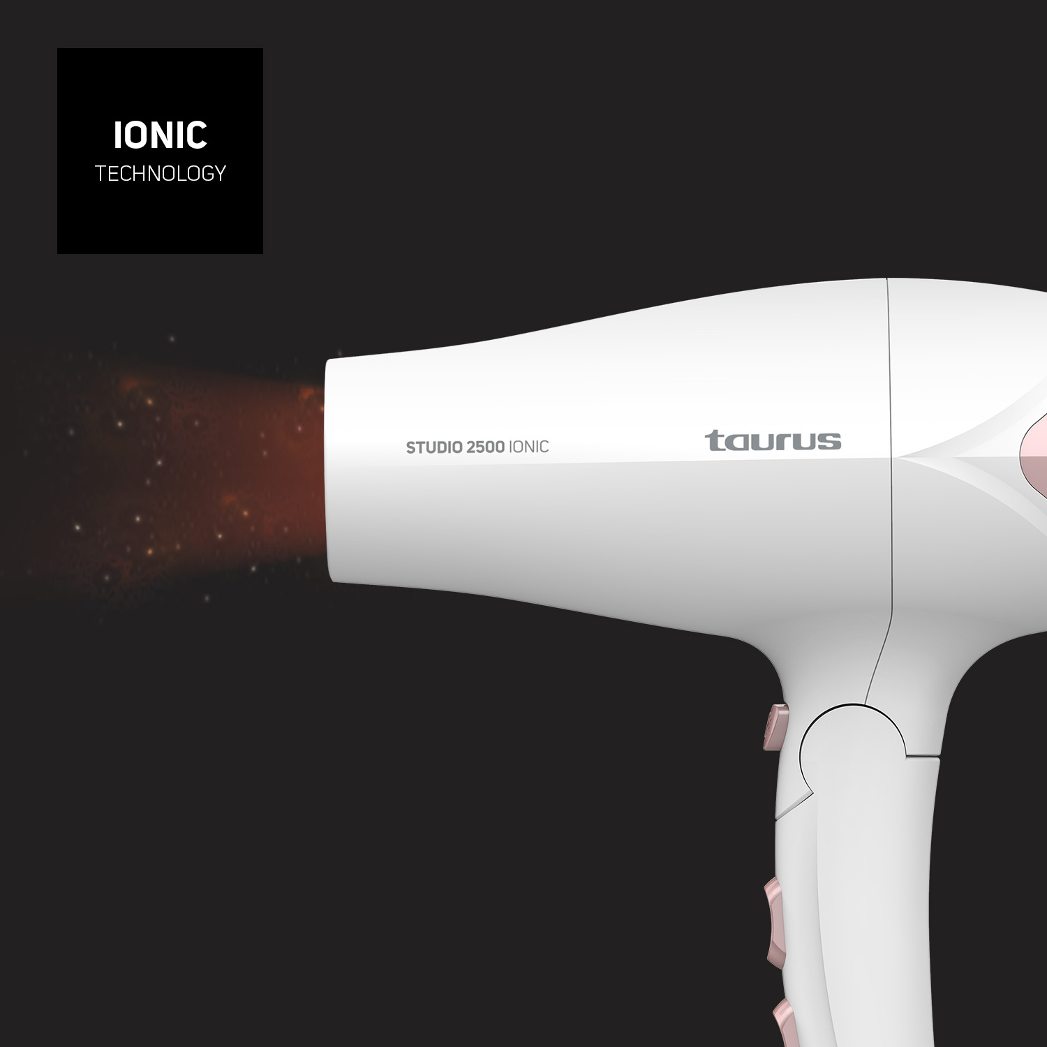 Un secador de pelo blanco con detalles rosas, etiquetado 'Taurus Studio 2505 Ionic'.