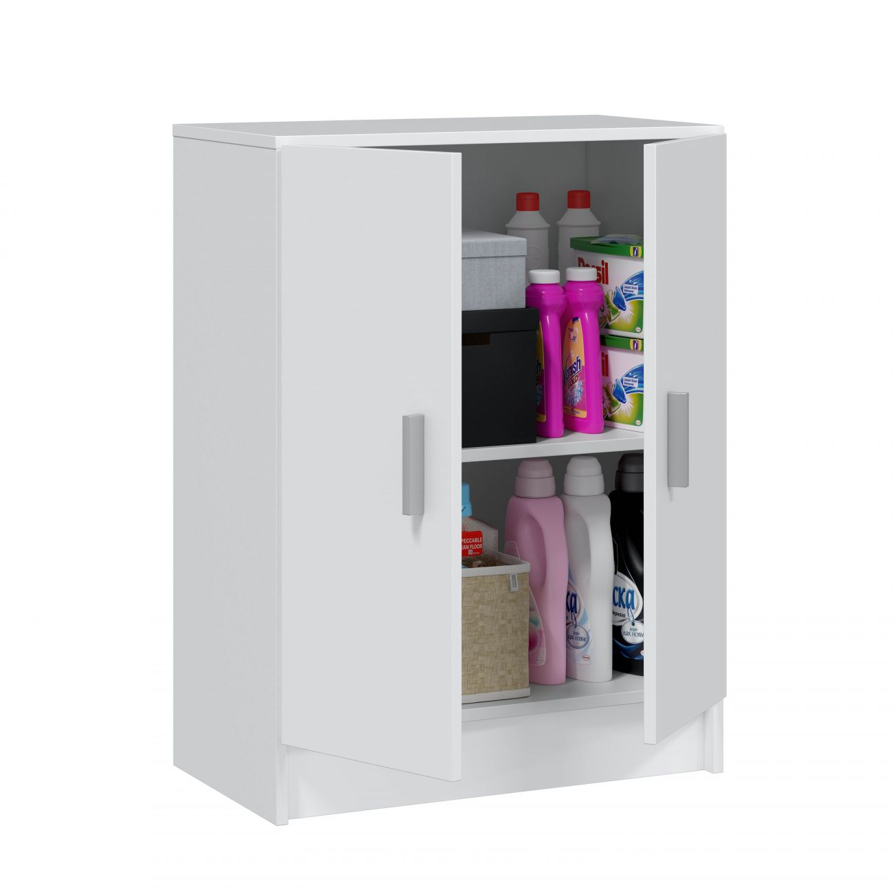 Un armario blanco de dos puertas, lleno de productos de limpieza y cestas.