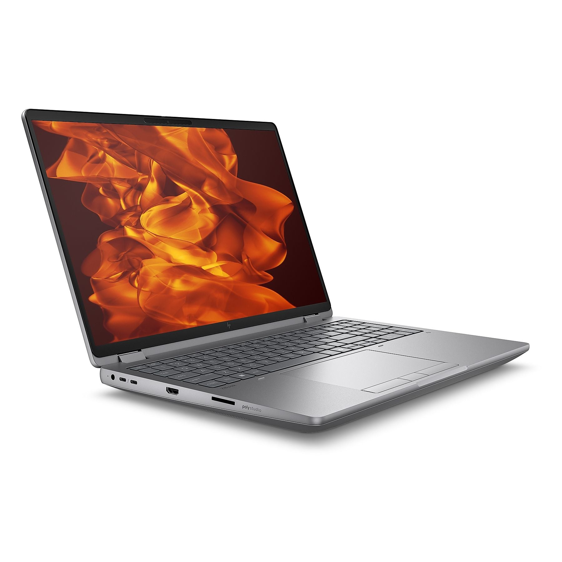 Un laptop argentato con uno sfondo di fiamme arancioni sullo schermo.