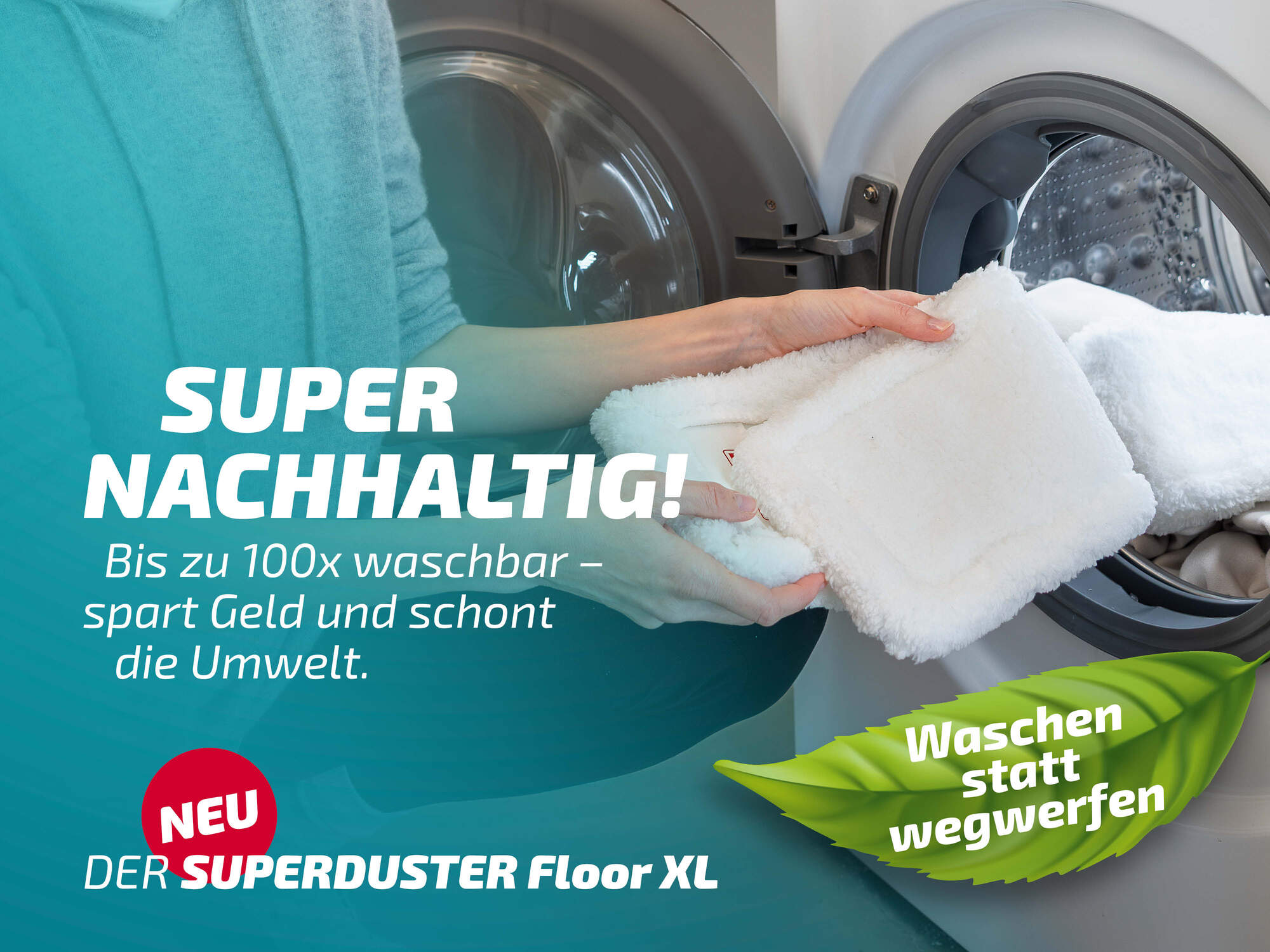 Person lädt waschbare Bodenwischtücher in Waschmaschine. "Super nachhaltig!"