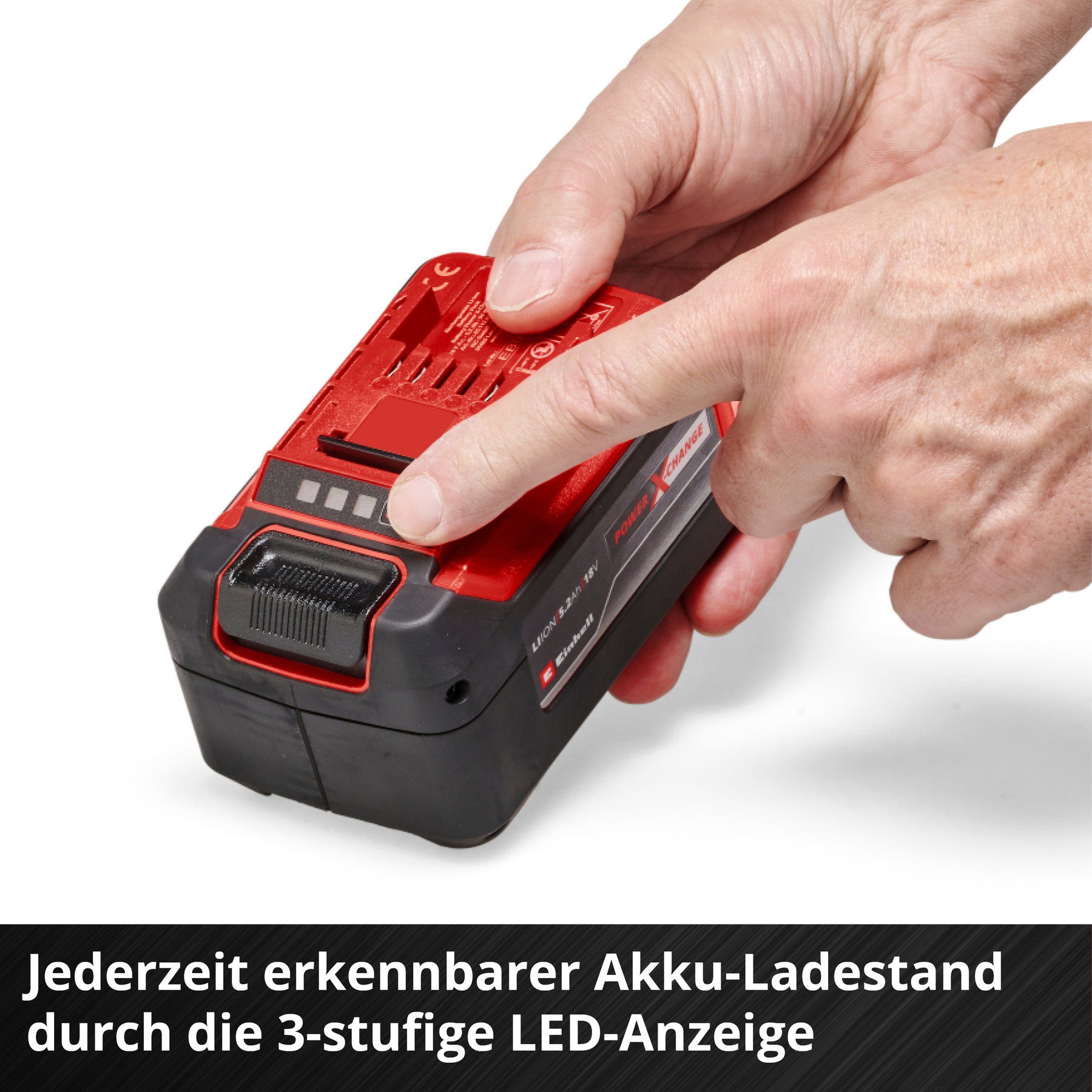 Batteria rossa con manico nero, tenuta dalle mani, con 3 LED.