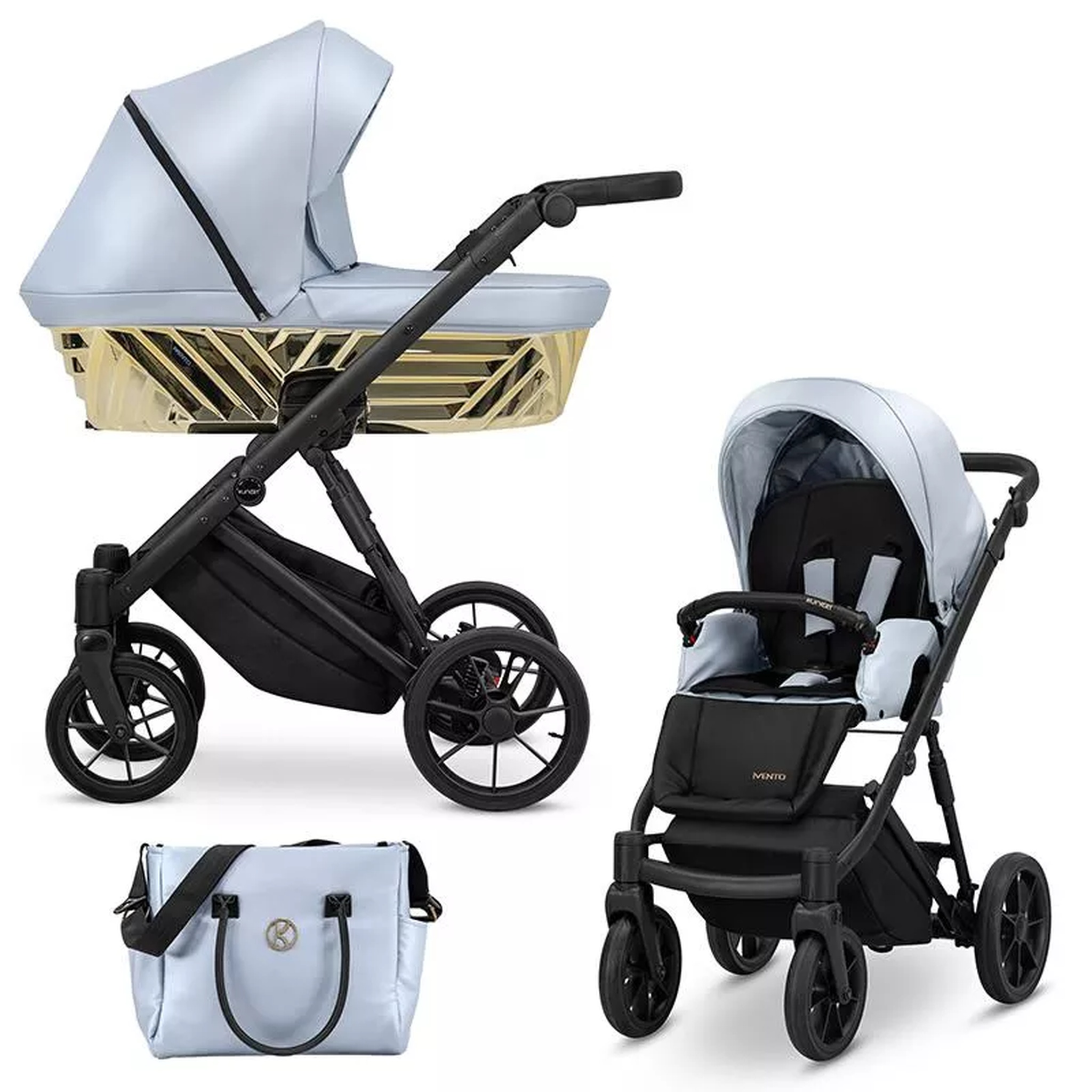 Ein hellblauer Kinderwagen mit goldener Wanne und passender Wickeltasche.