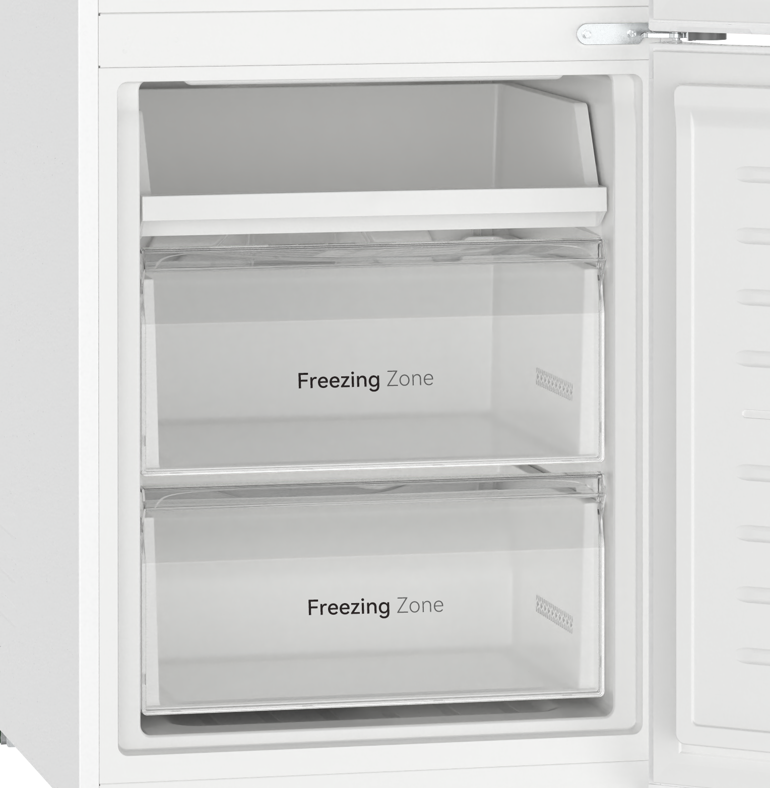 Vista interior de un refrigerador blanco con dos cajones transparentes de congelación.