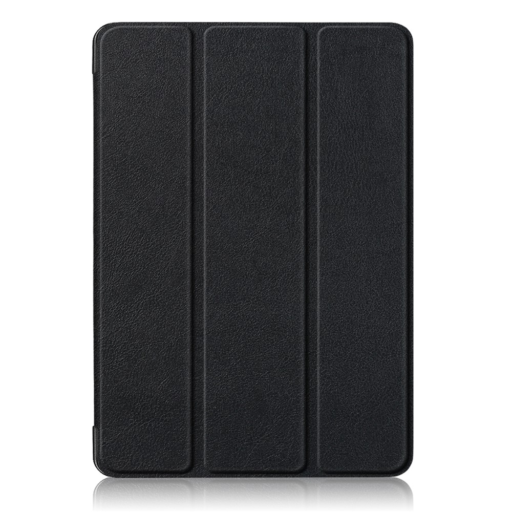 Schwarze Tablet-Hülle mit drei Faltlinien auf der Vorderseite.