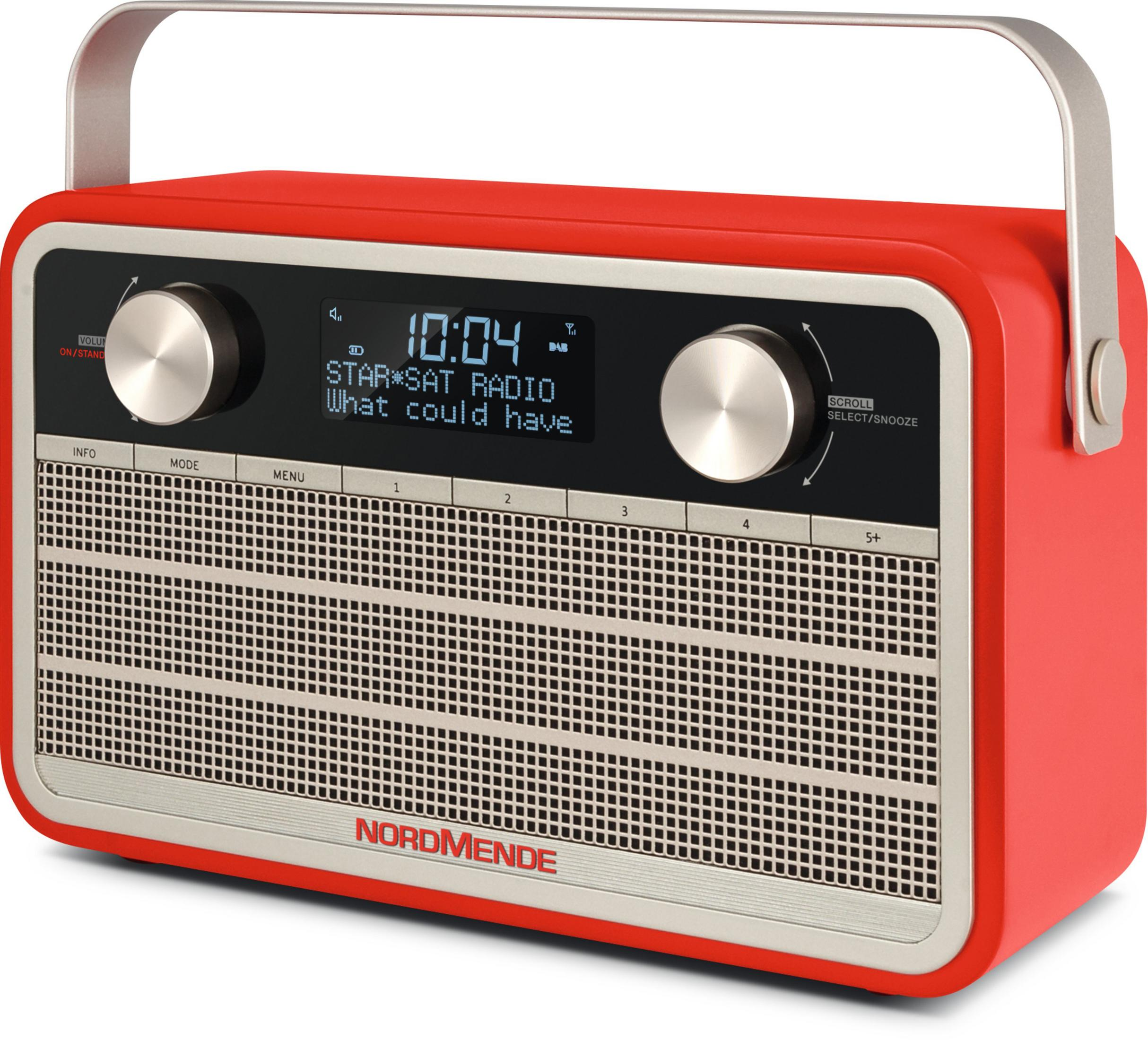 Una radio DAB Nordmende rossa con manopole argentate e maniglia.