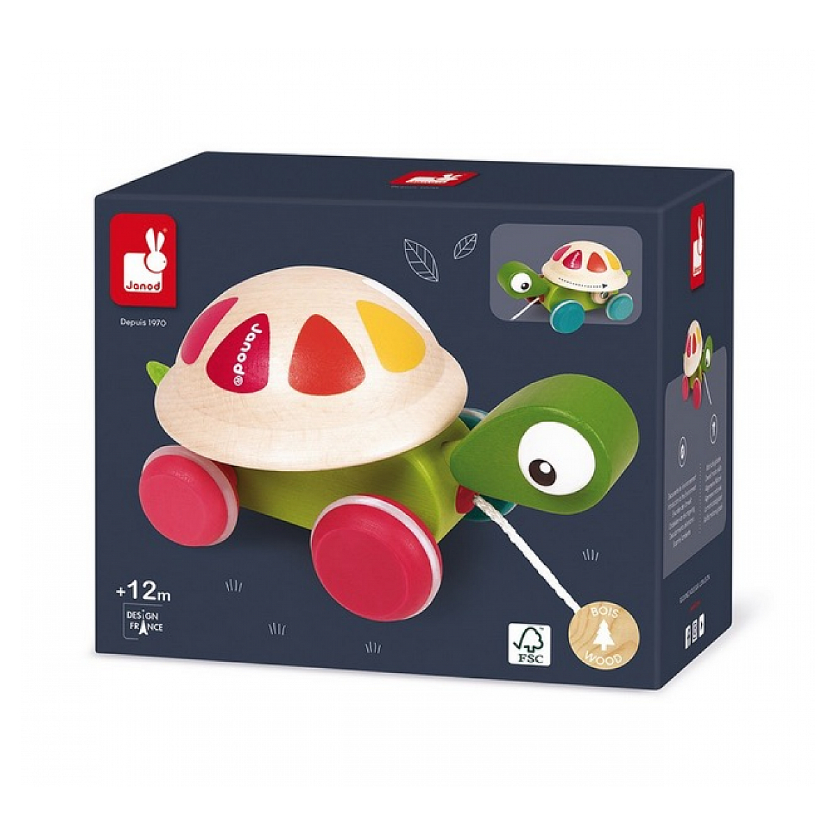Una tartaruga giocattolo in legno con ruote rosse e carapace in legno chiaro con accenti colorati su una scatola scura.