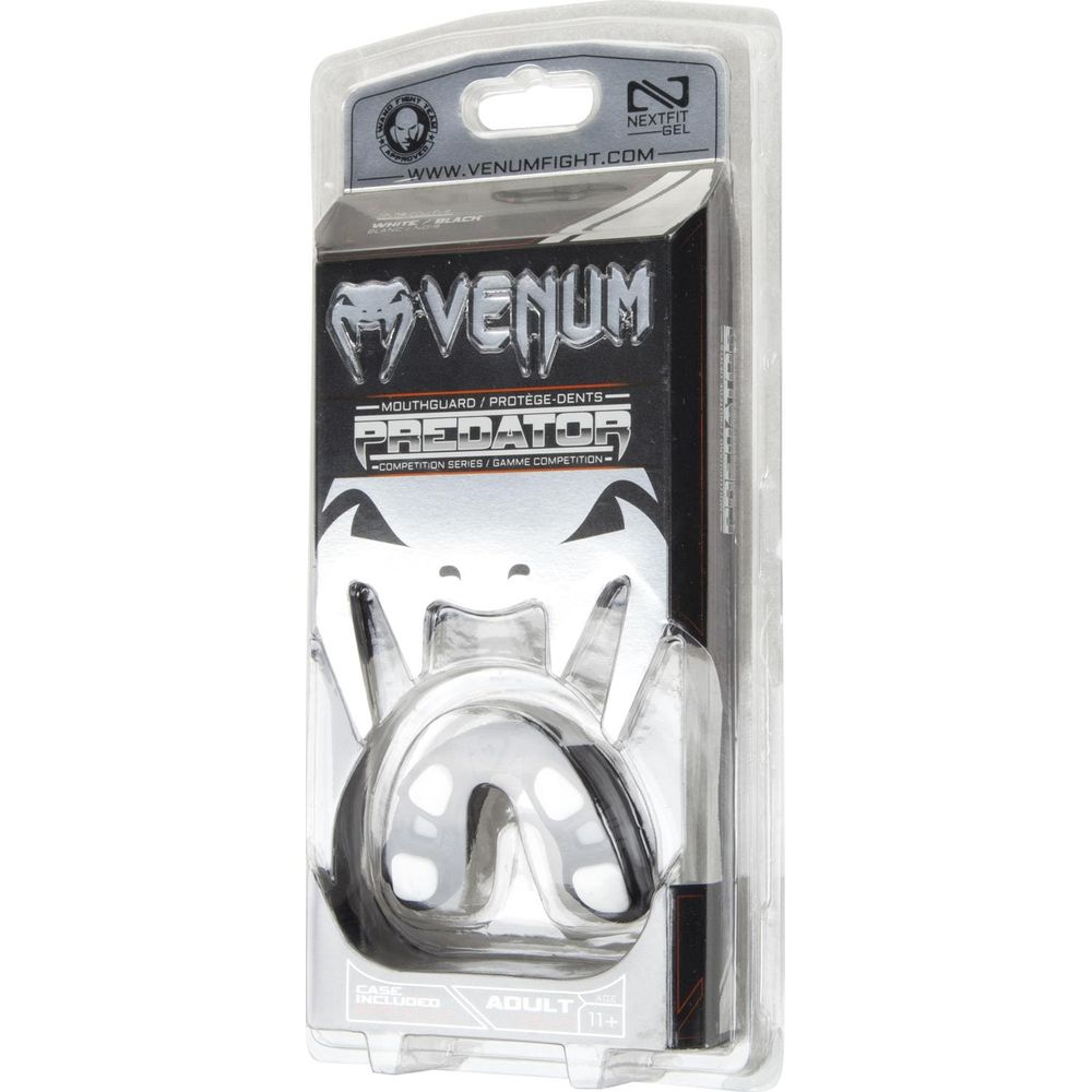 Venum Predator Mundschutz in Weiß und Schwarz, verpackt für den Einzelhandel. Etui enthalten. Erwachsener 11+.