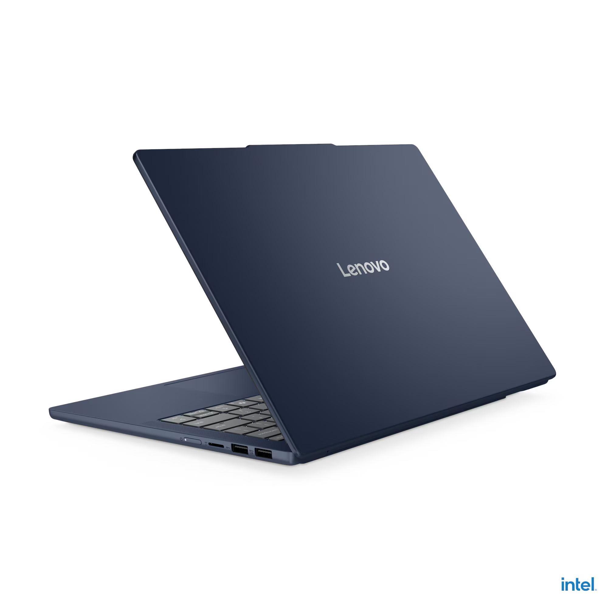 Koyu mavi bir Lenovo dizüstü bilgisayar, açık ve sol arkadan görünür.