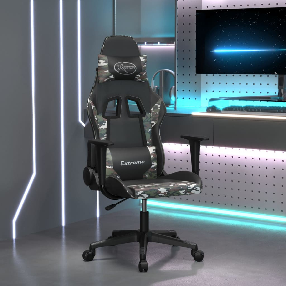 Ein schwarzer Gaming-Stuhl mit Tarnmuster, Armlehnen und Kopfstütze.