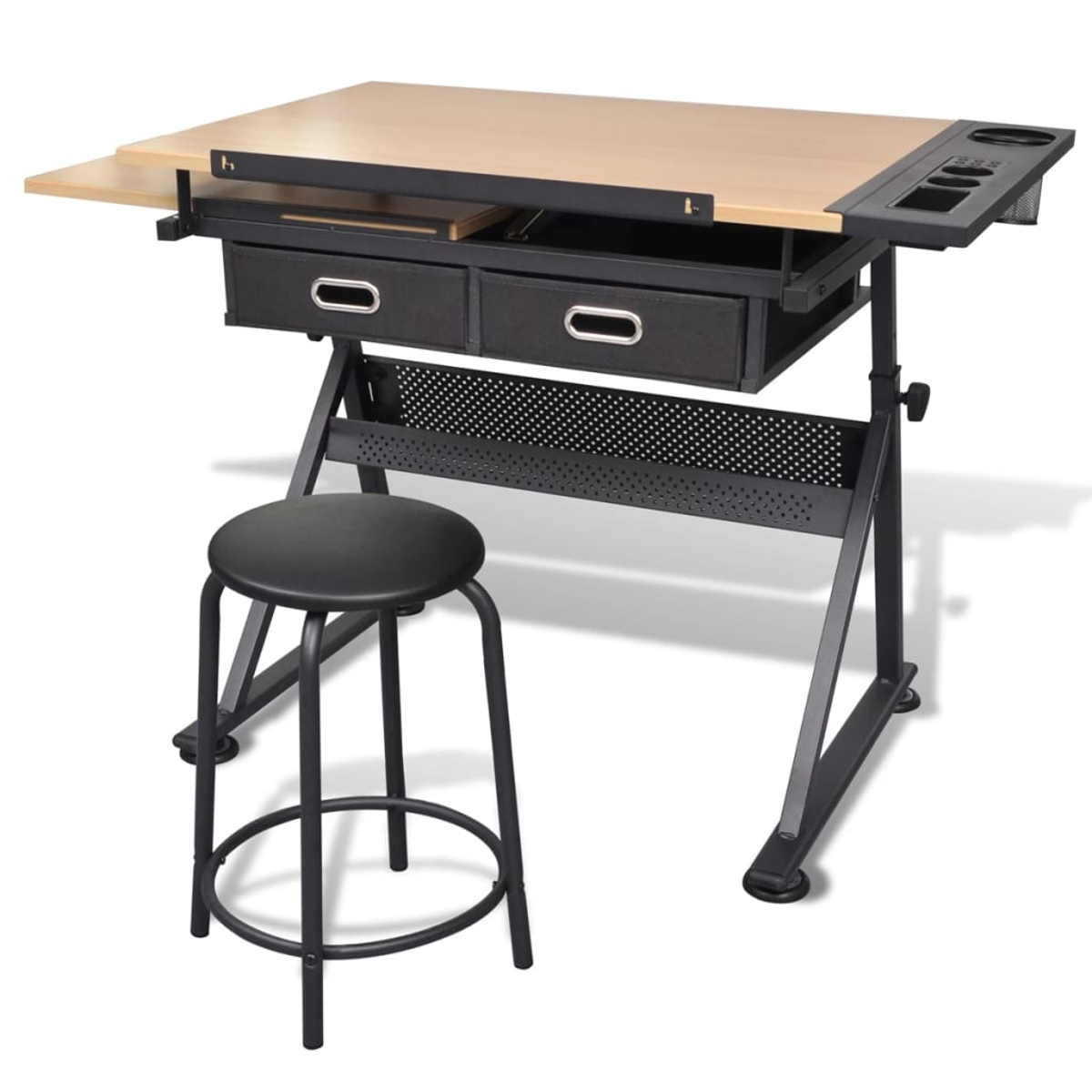 Ein heller Zeichentisch aus Holz mit schwarzem Metallrahmen und Schubladen, mit einem schwarzen Hocker.