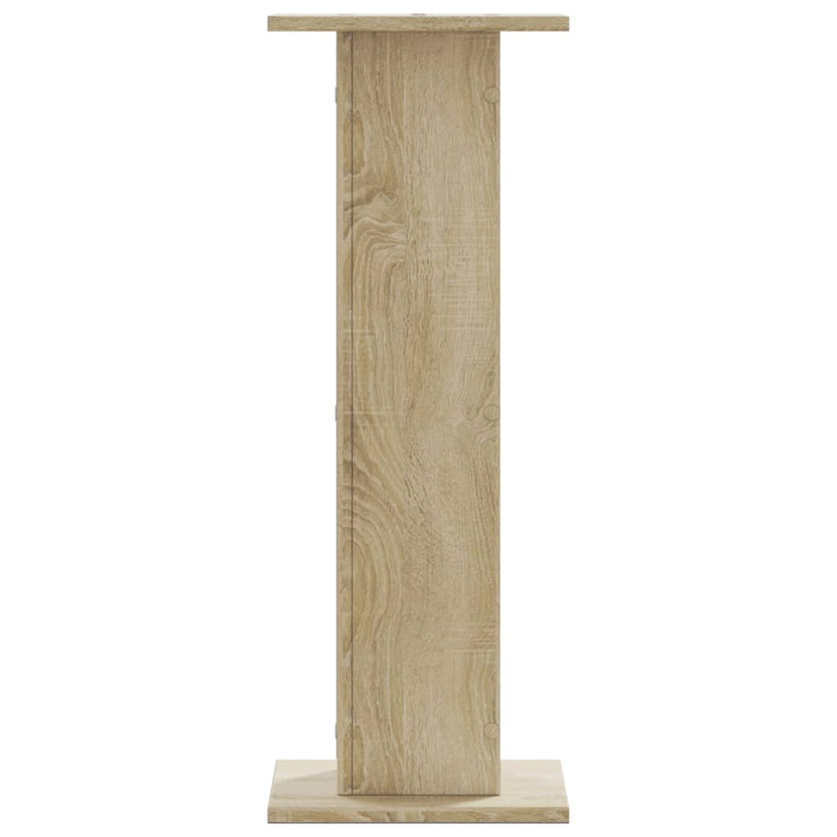 Ein heller Holzständer auf weißem Hintergrund.