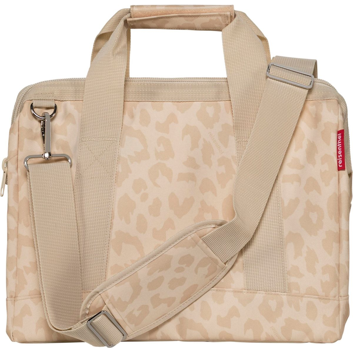 Eine beige Tasche mit Leopardenmuster, Trageriemen und Schultergurt.