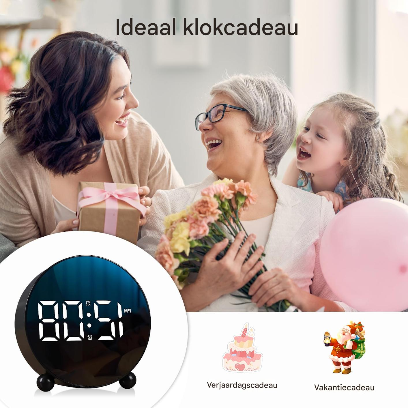 Eine Familie feiert, ein Geschenk und Blumen. Ein digitaler Wecker ist zu sehen.