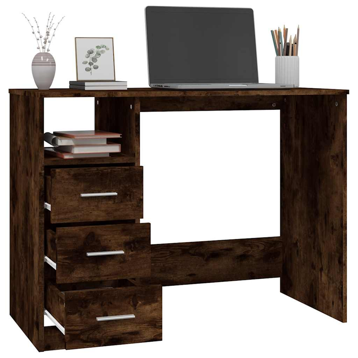Dunkelbrauner Schreibtisch mit Laptop, Büchern, Stiften und Vase.