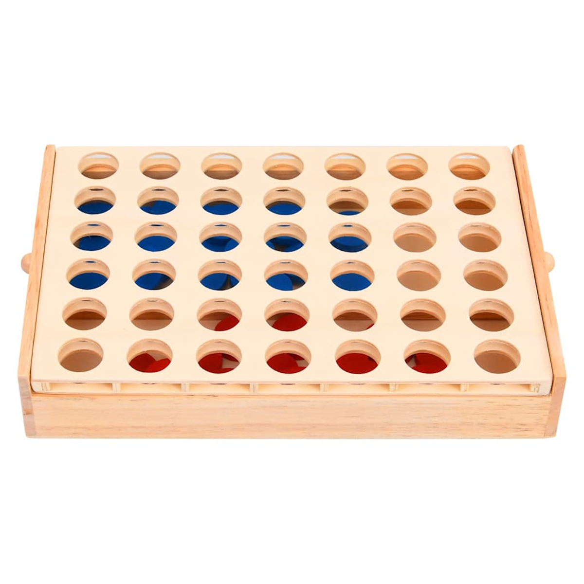 Holz-Vier-gewinnt-Spielbrett mit roten und blauen Scheiben in einigen Schlitzen.