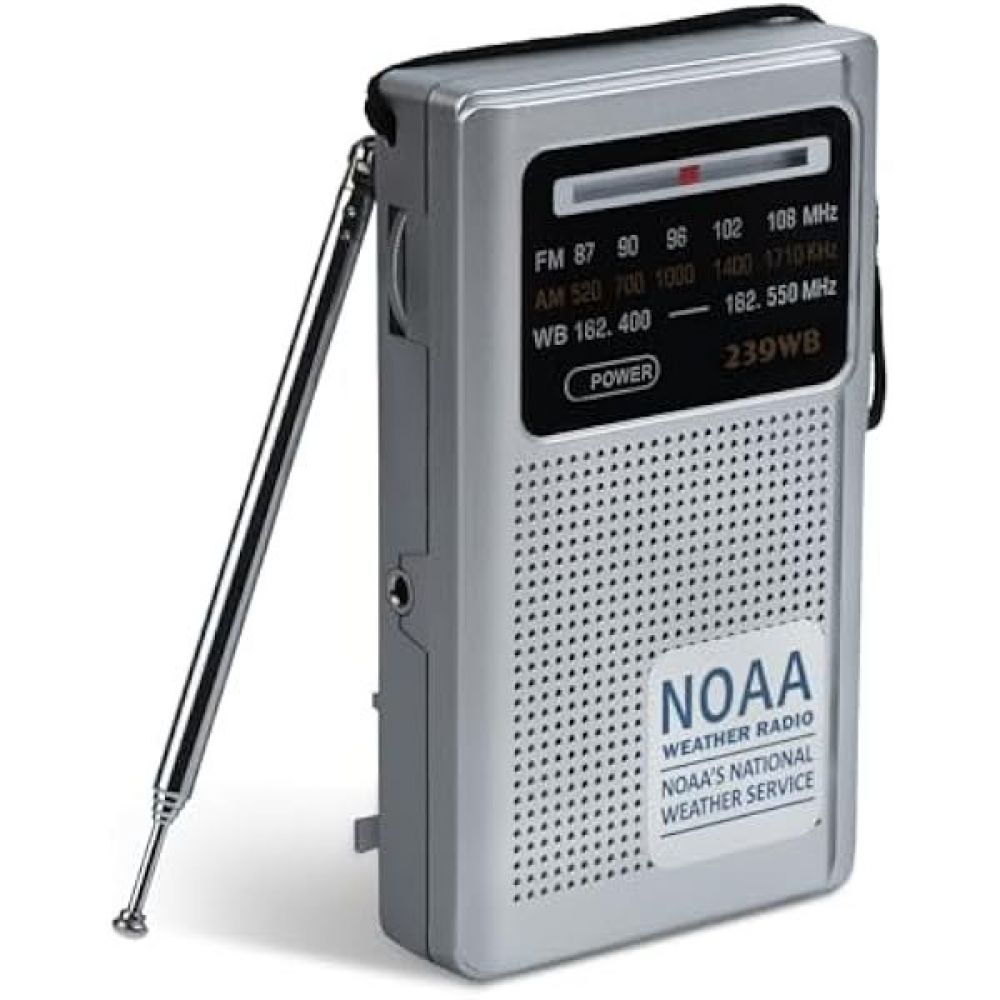 Silbernes NOAA-Wetterradio mit ausgefahrener Antenne, Lautsprechergrill und Power-Knopf.