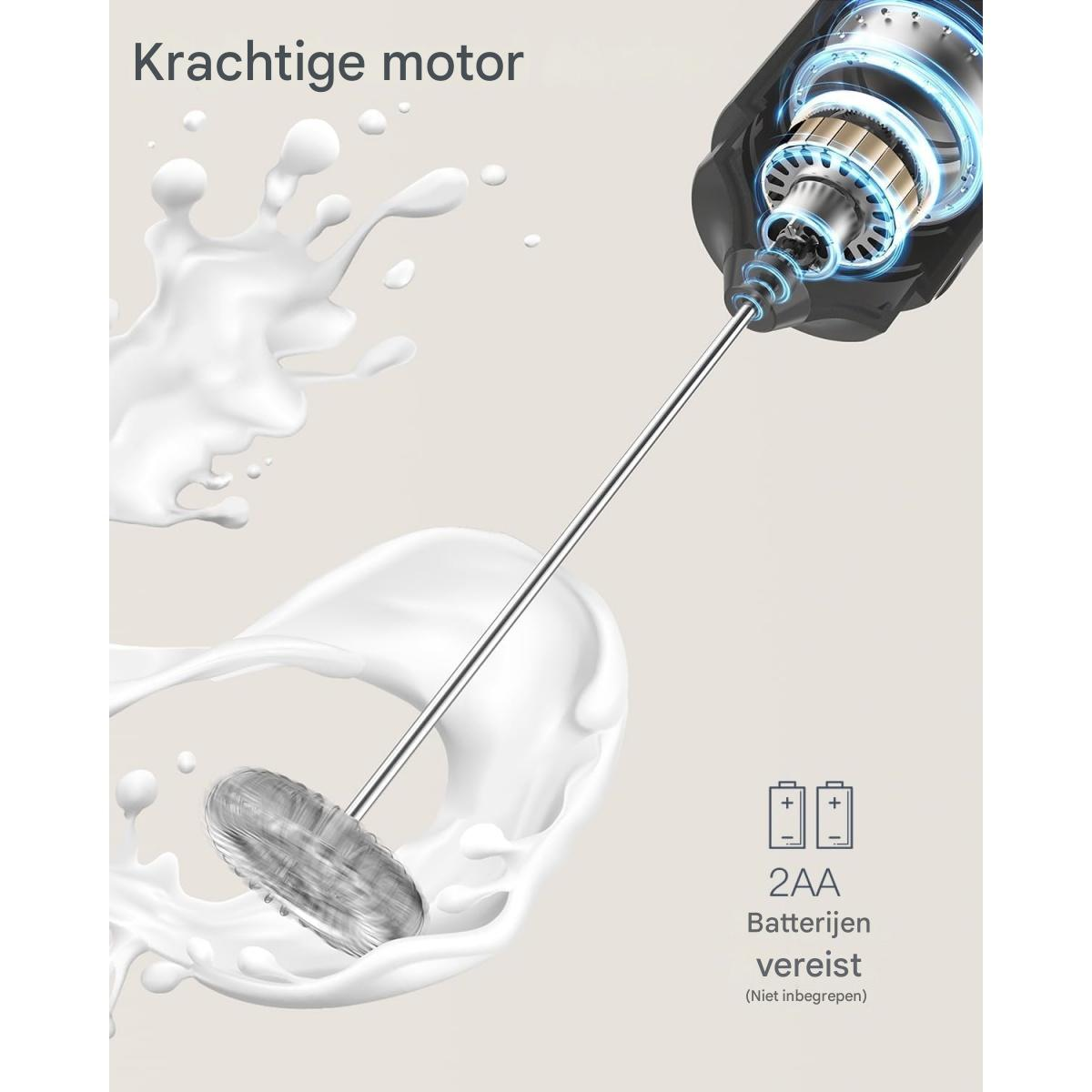 Ein Milchaufschäumer mit starkem Motor, der Milch mit einem Edelstahlquirl aufschäumt.