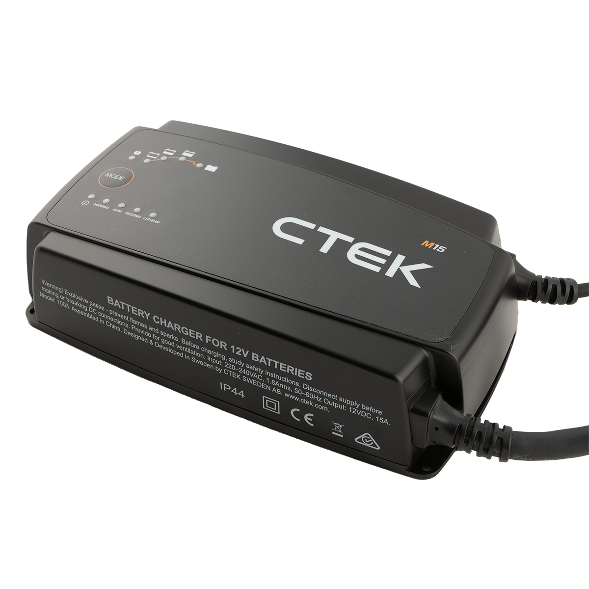 Schwarzes CTEK M15 Batterieladegerät für 12V-Batterien mit Kabeln.