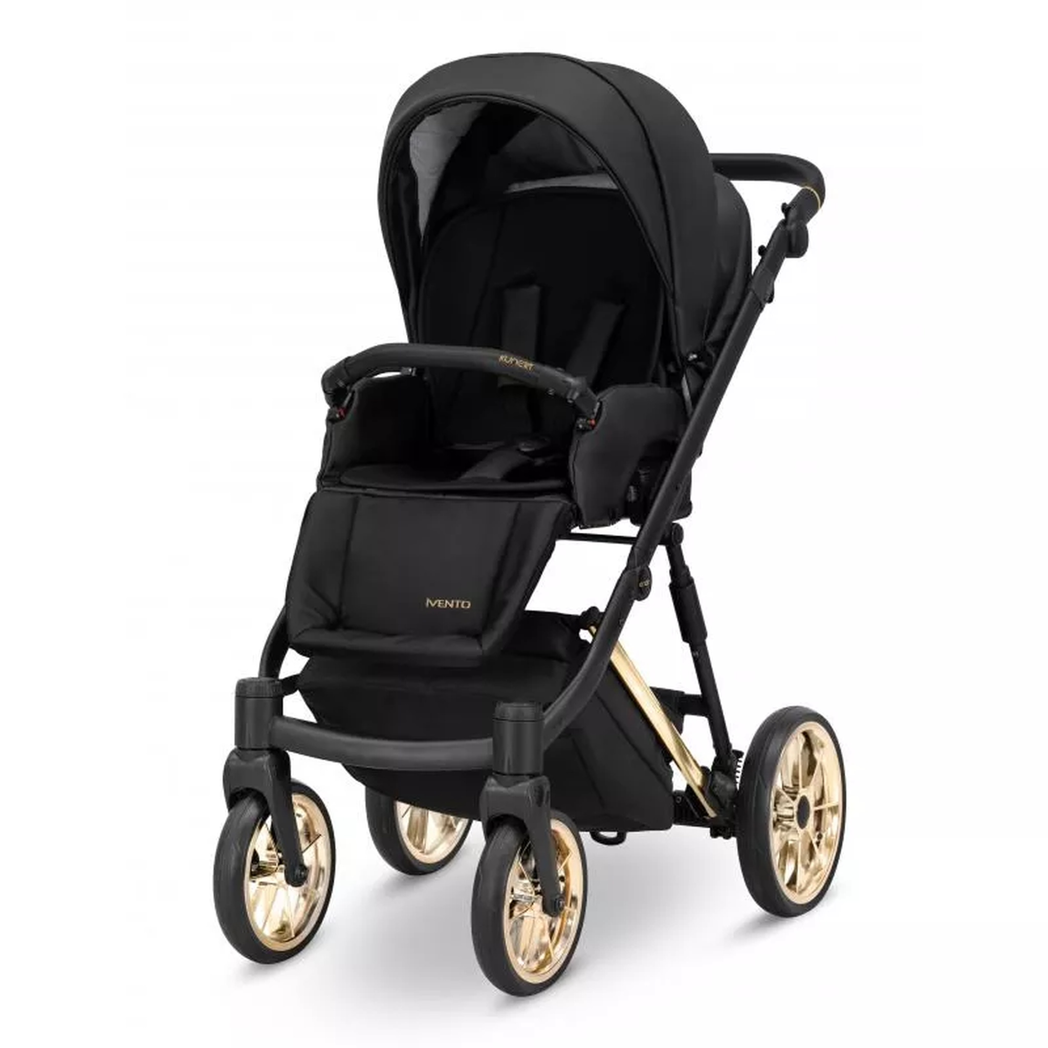 Schwarzer Kinderwagen mit goldenen Rädern und Griff.