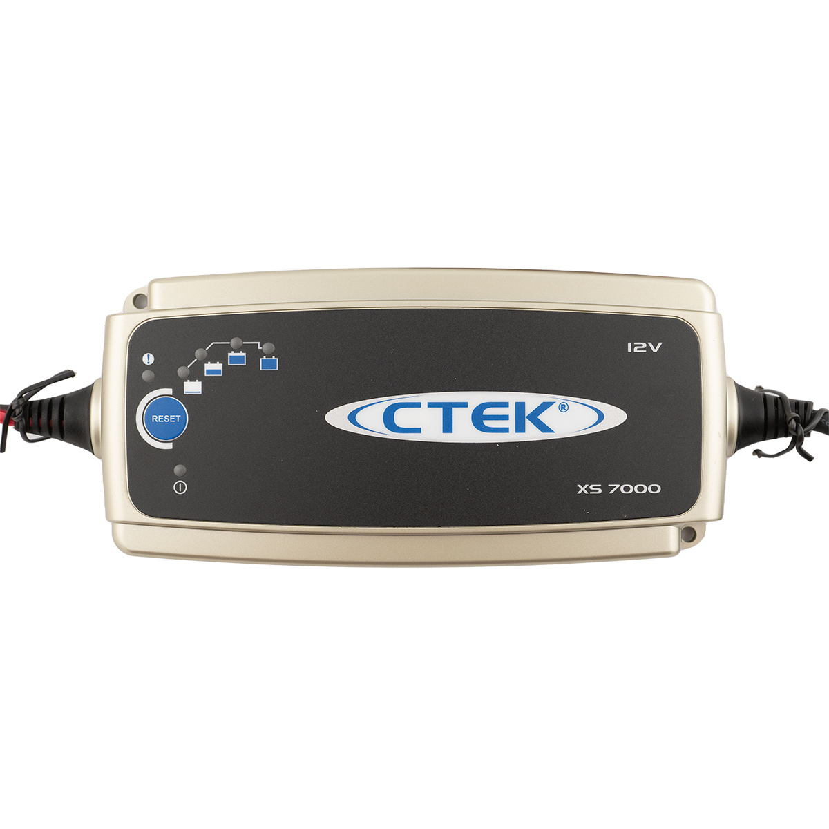 Ein CTEK XS 7000 12V Batterieladegerät mit Reset-Taste und Ladeanzeigen.