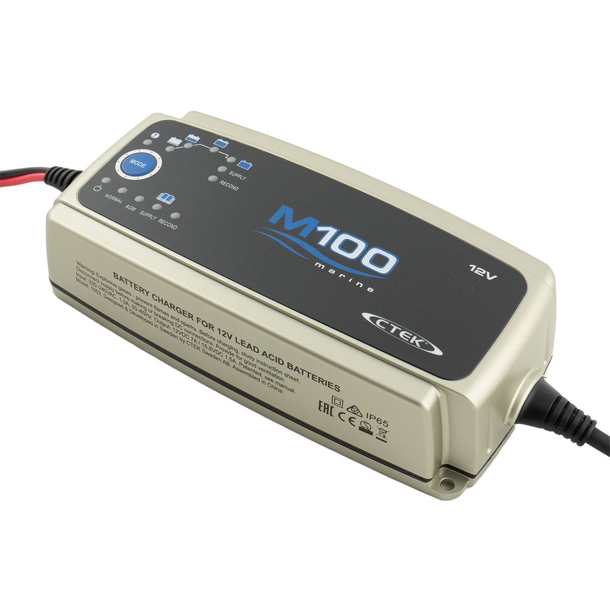 Ein silberner CTEK M100 Marine 12V Batterieladegerät mit schwarzem Aufdruck.