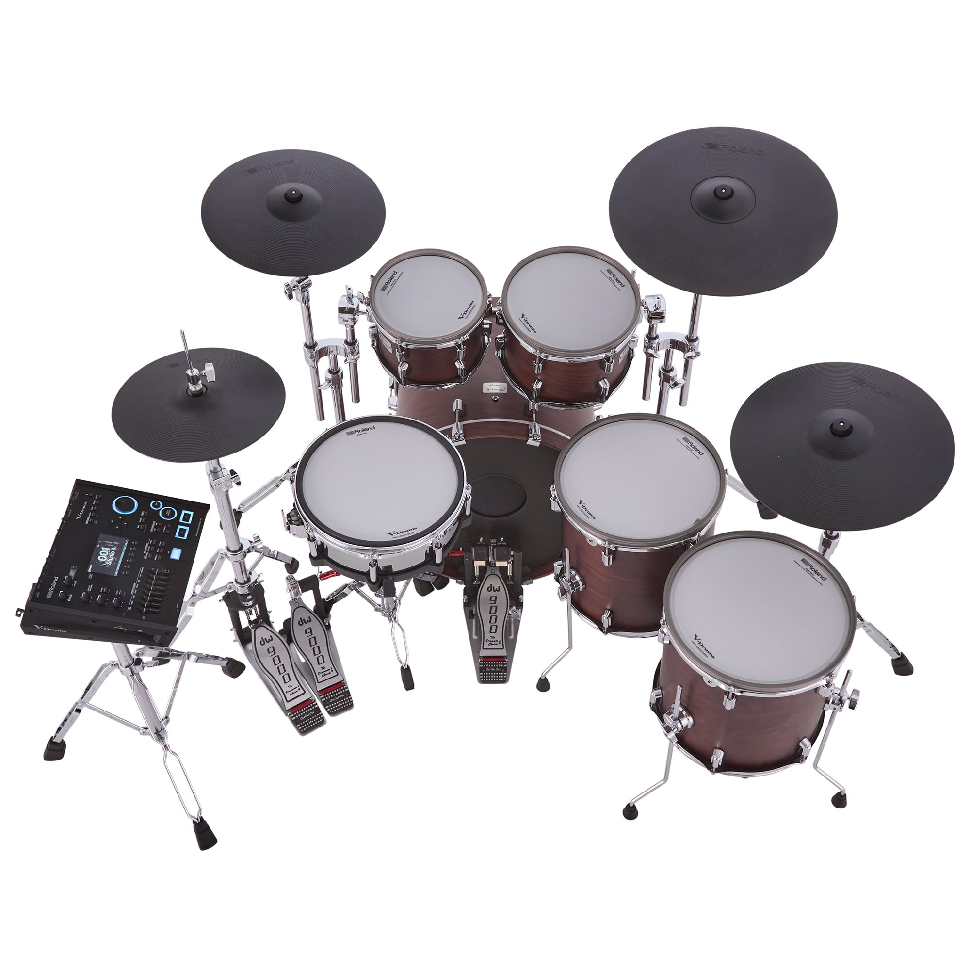 Een Roland V-Drums elektronisch drumstel met pads, cimbalen en module op wit.
