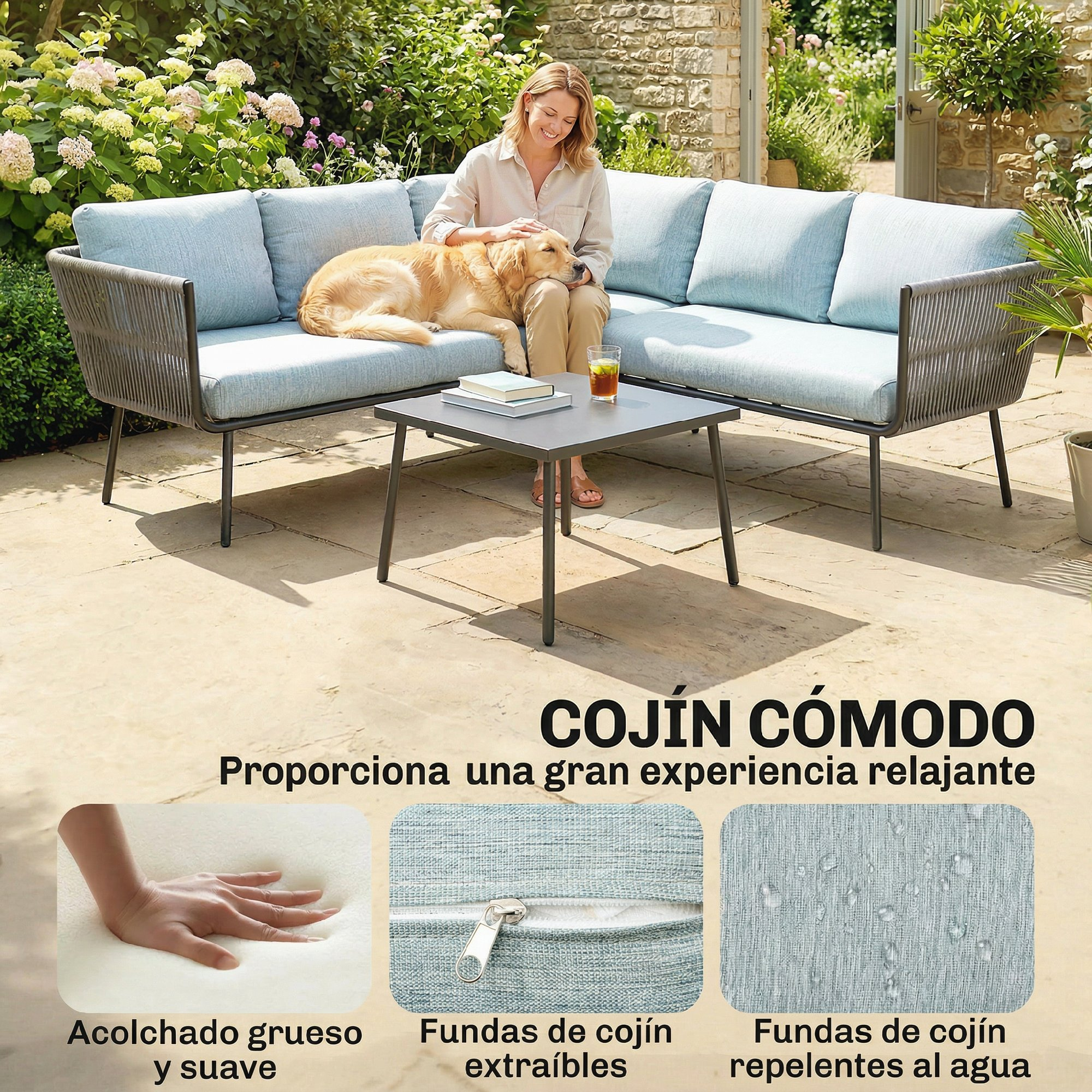 Mujer acaricia Golden Retriever en sofá de exterior con cojines azul claro.