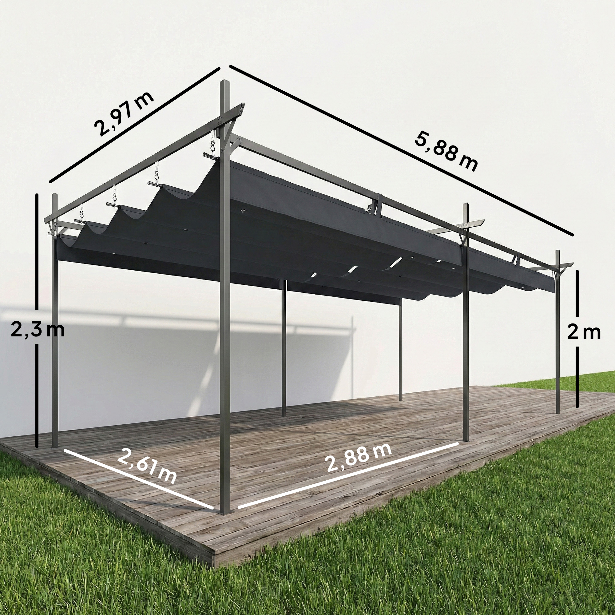 Un toldo de pérgola oscuro con dimensiones sobre una terraza de madera y césped.