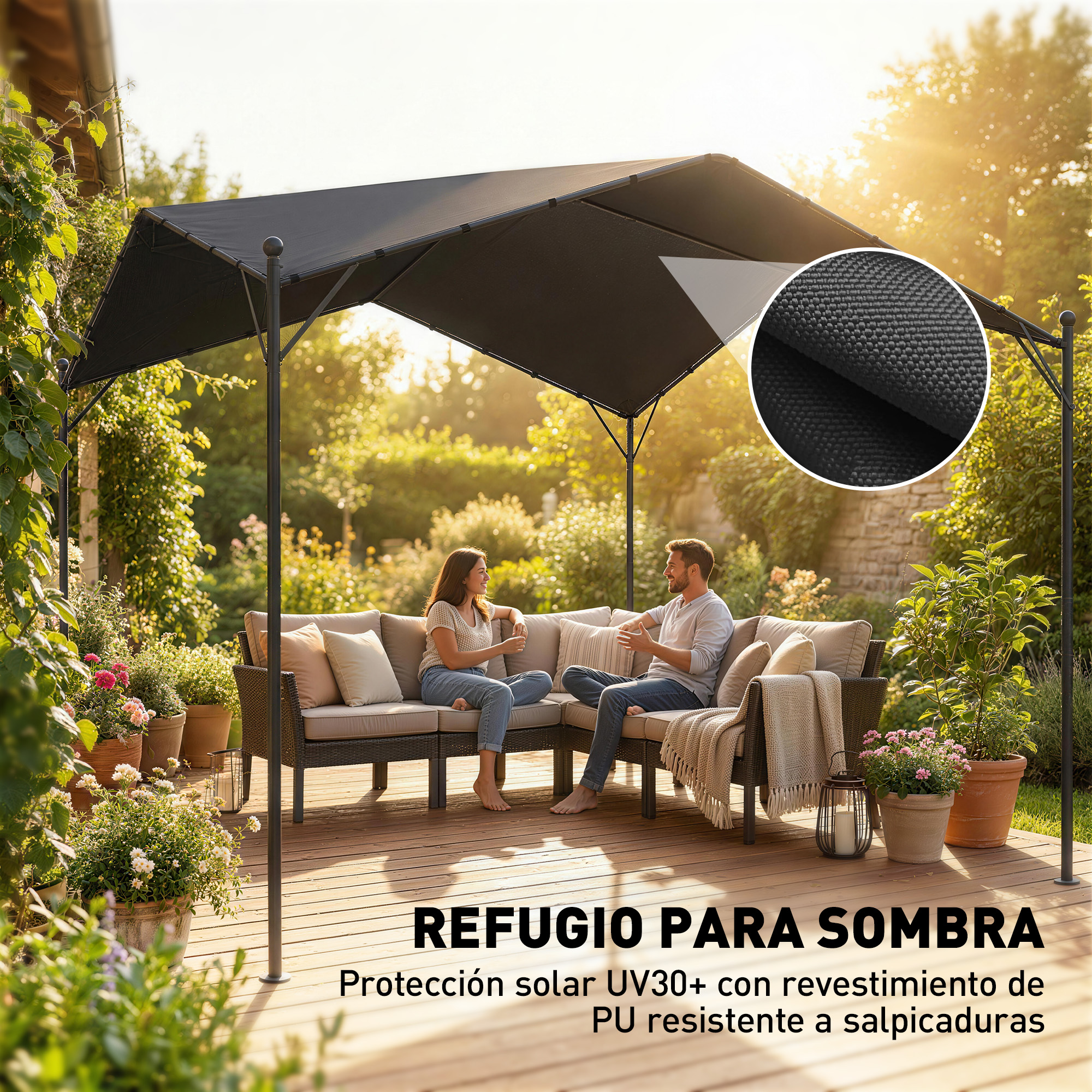 Una pareja se relaja en un sofá bajo un toldo negro en un jardín.