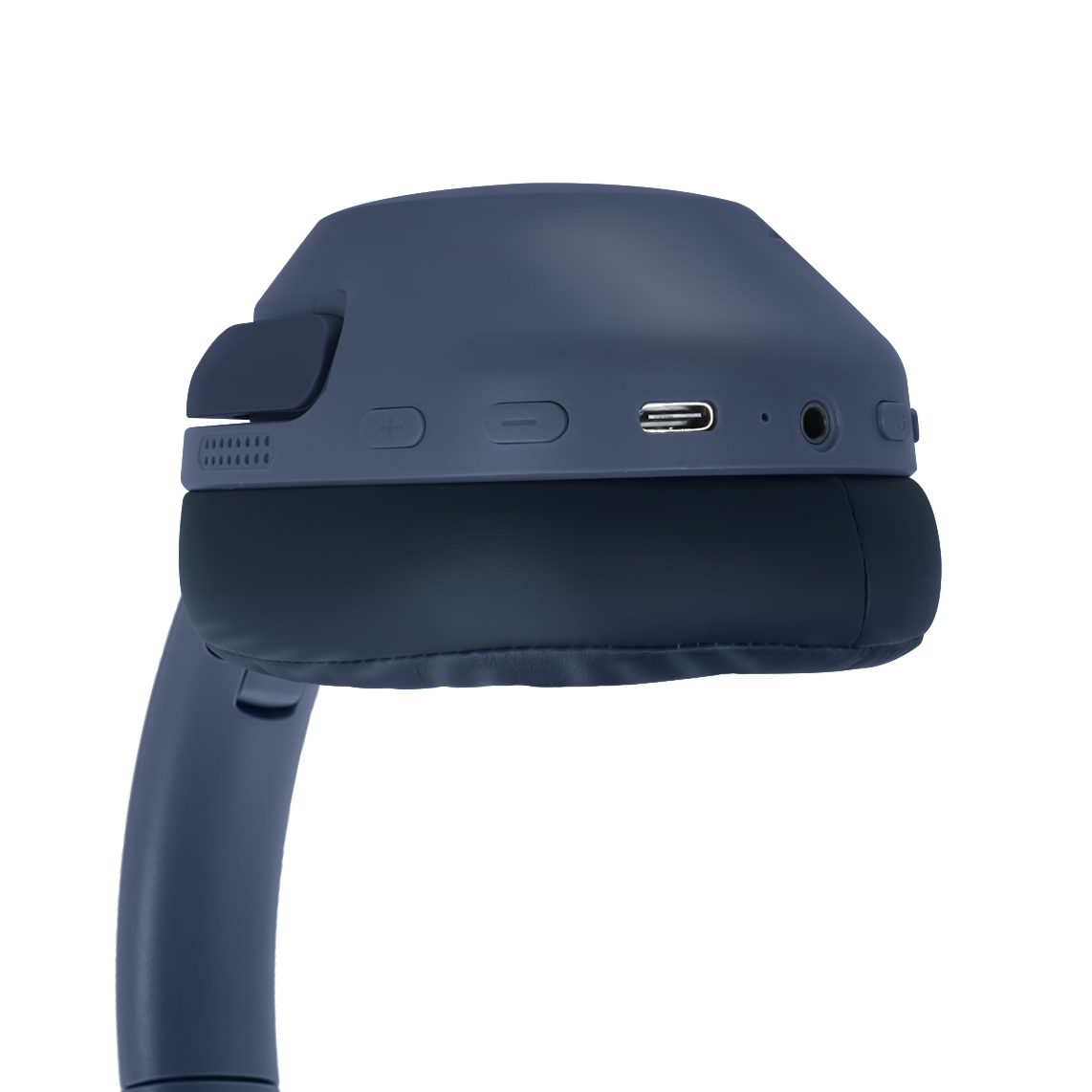 Auriculares azul marino con puerto USB-C y jack de 3,5 mm.