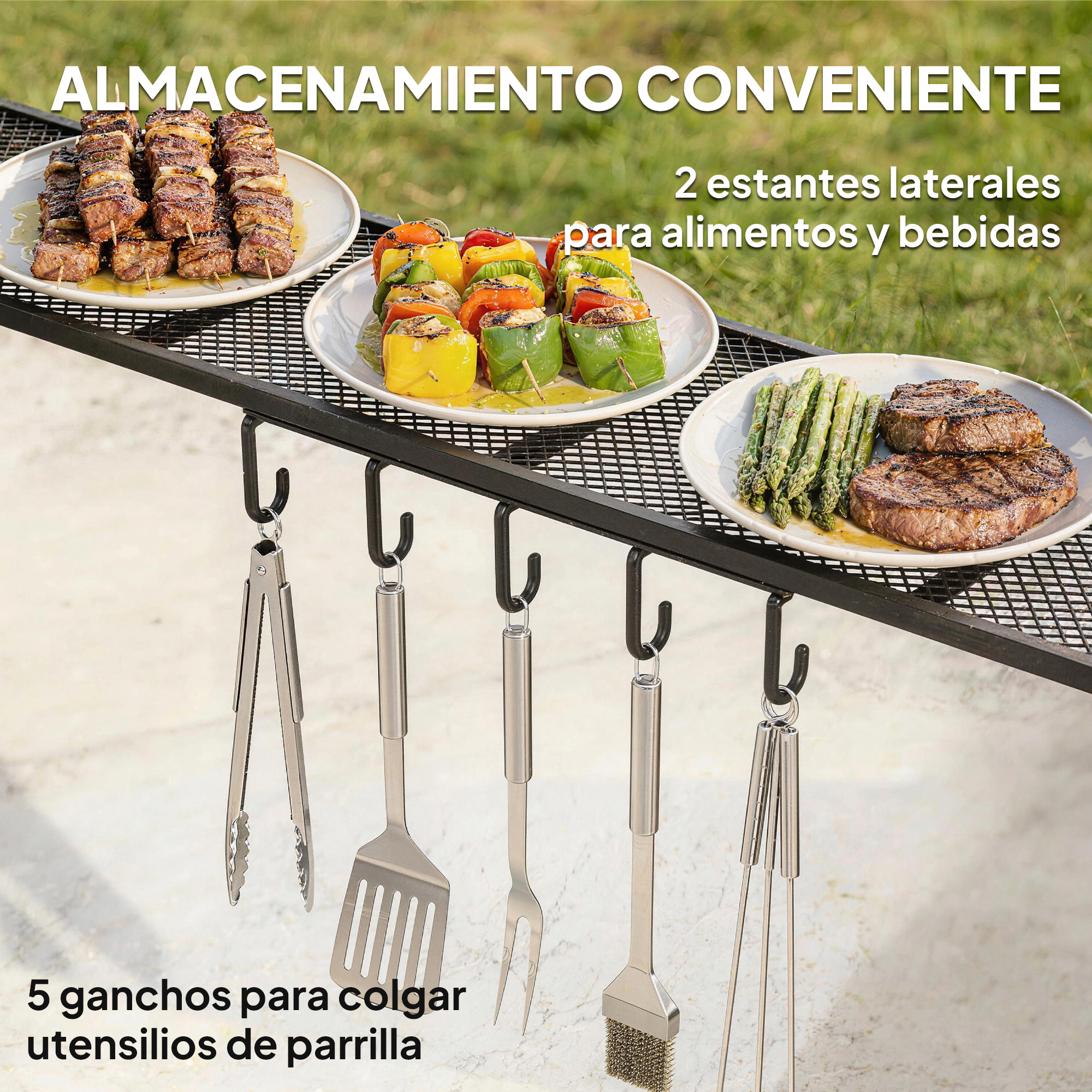 Parrilla con brochetas de carne, pimientos rellenos, filetes con espárragos y herramientas.