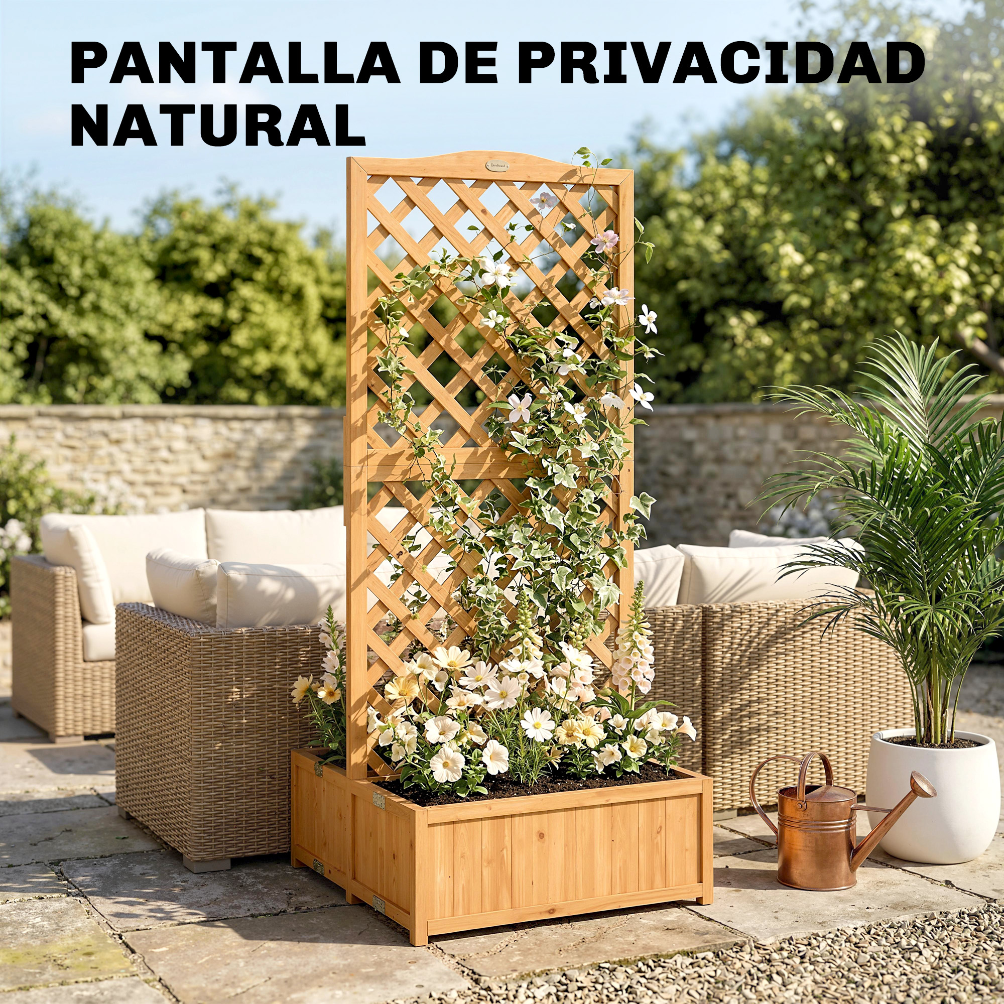 Biombo de madera con enrejado y flores en jardín con muebles.