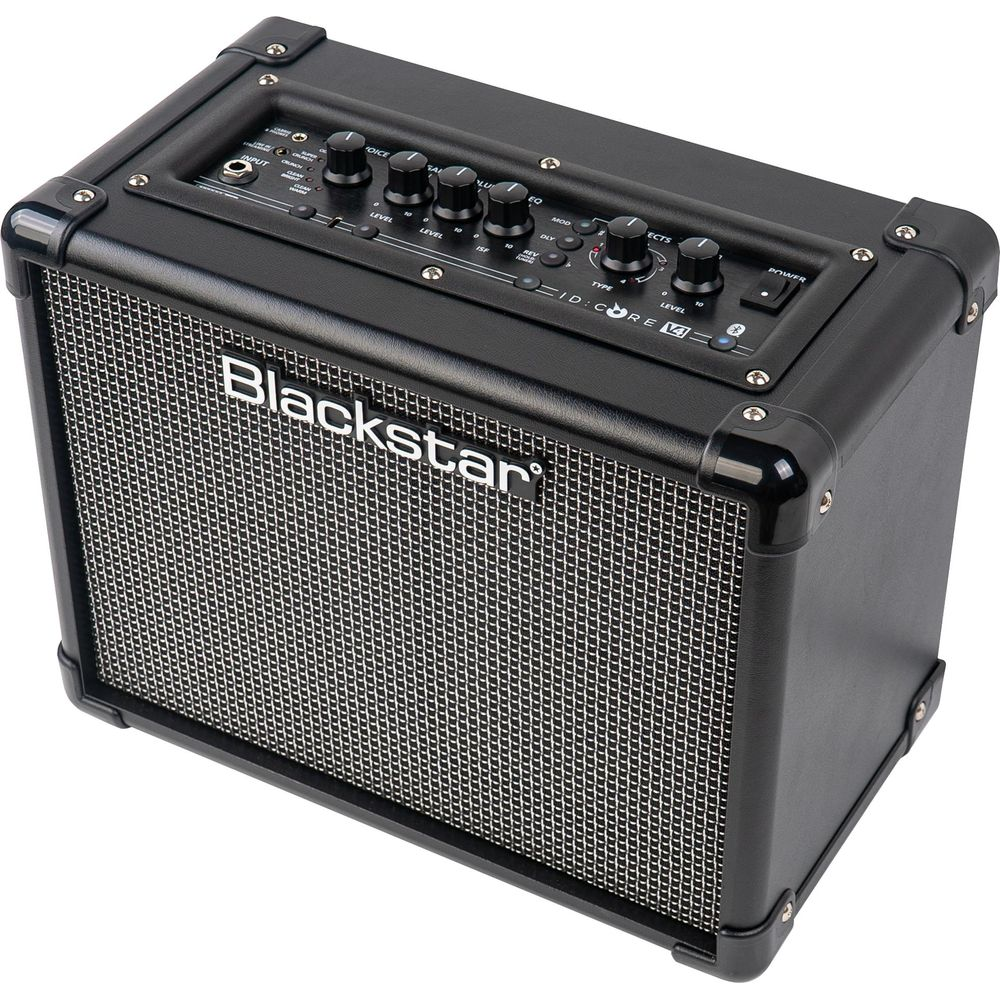 Blackstar ID:Core 4 versterker met knoppen, ingangsaansluiting en luidsprekergrill.