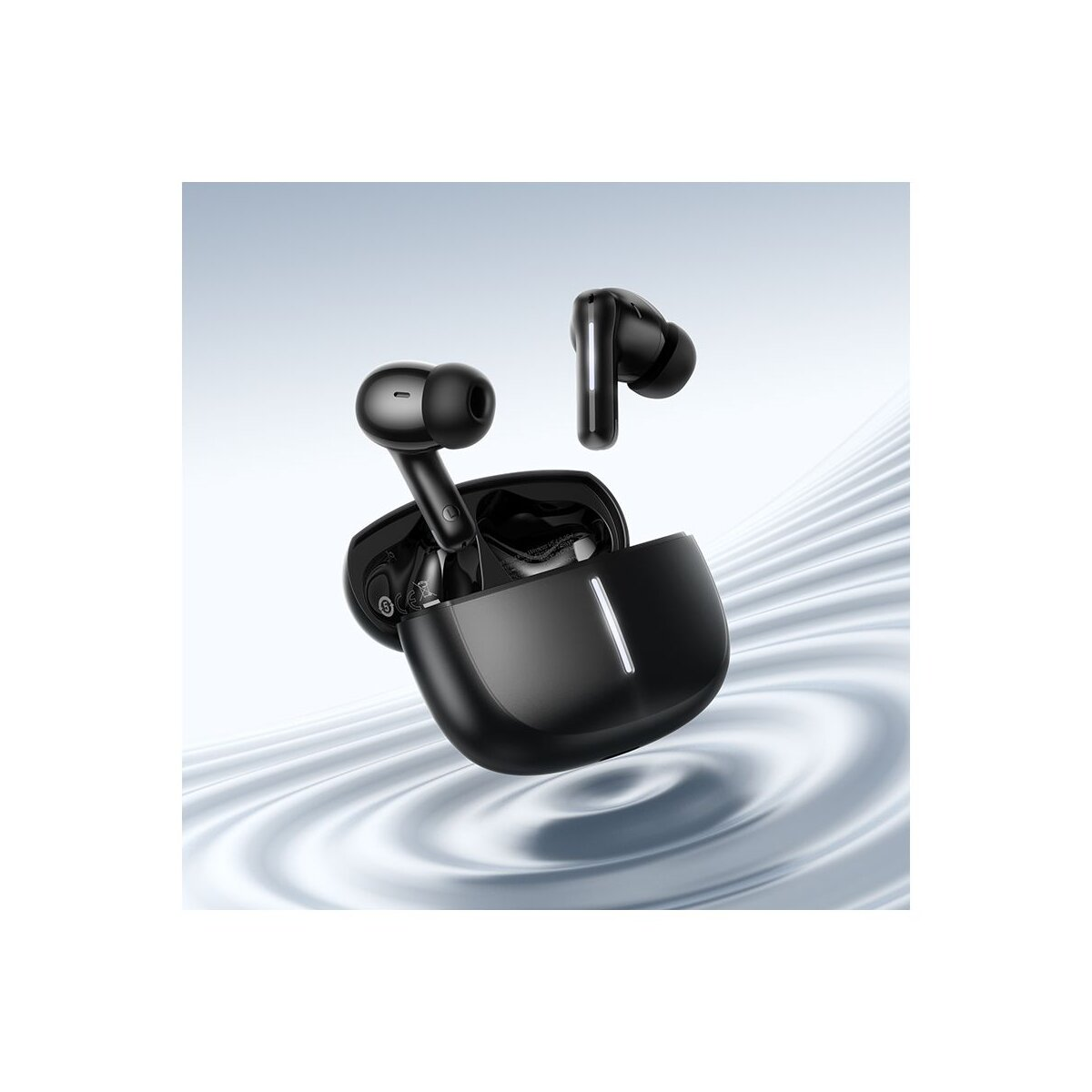 Auricolari wireless neri con custodia di ricarica aperta su sfondo astratto.