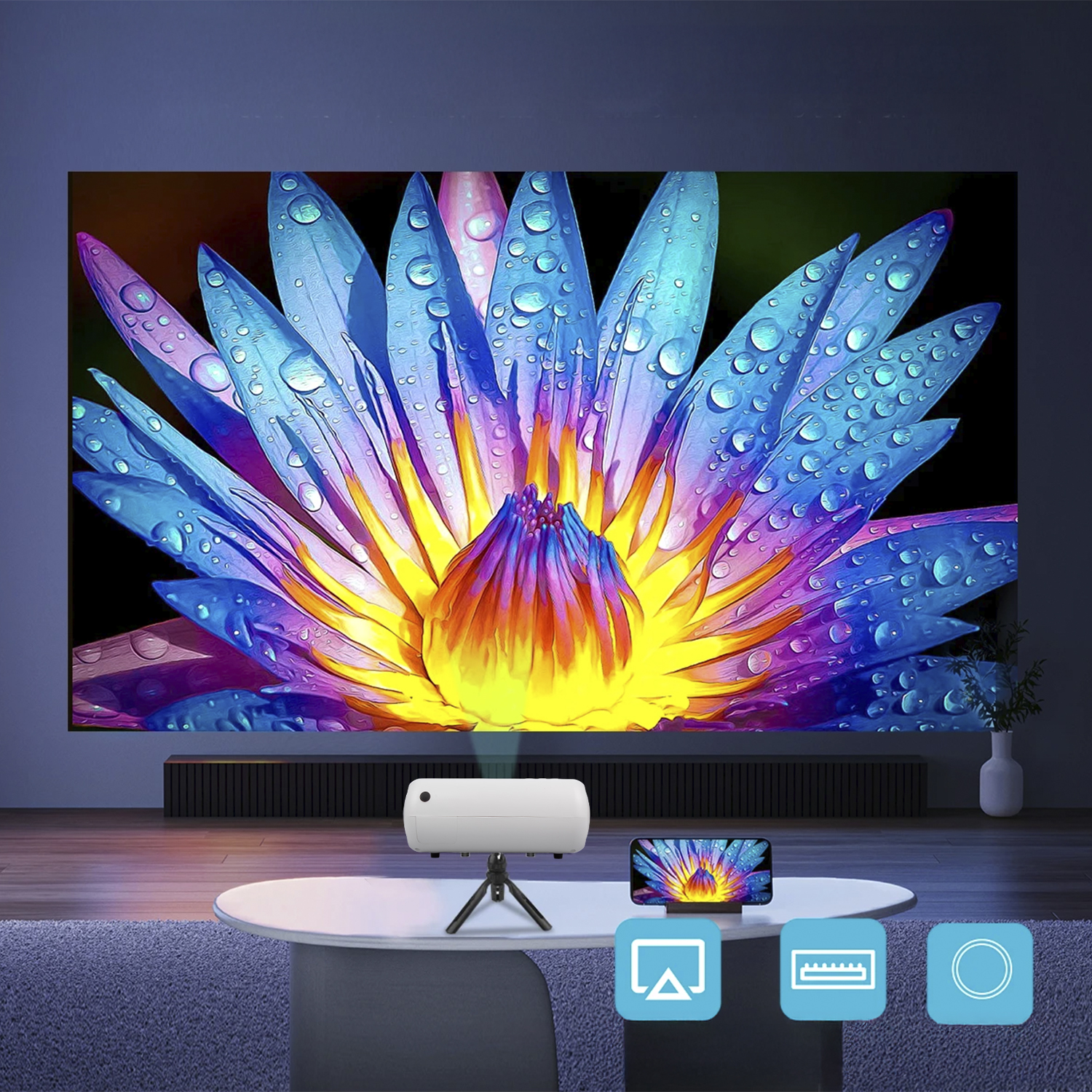Un proyector blanco sobre un trípode proyecta la imagen de una flor colorida con gotas de agua en una pantalla grande.