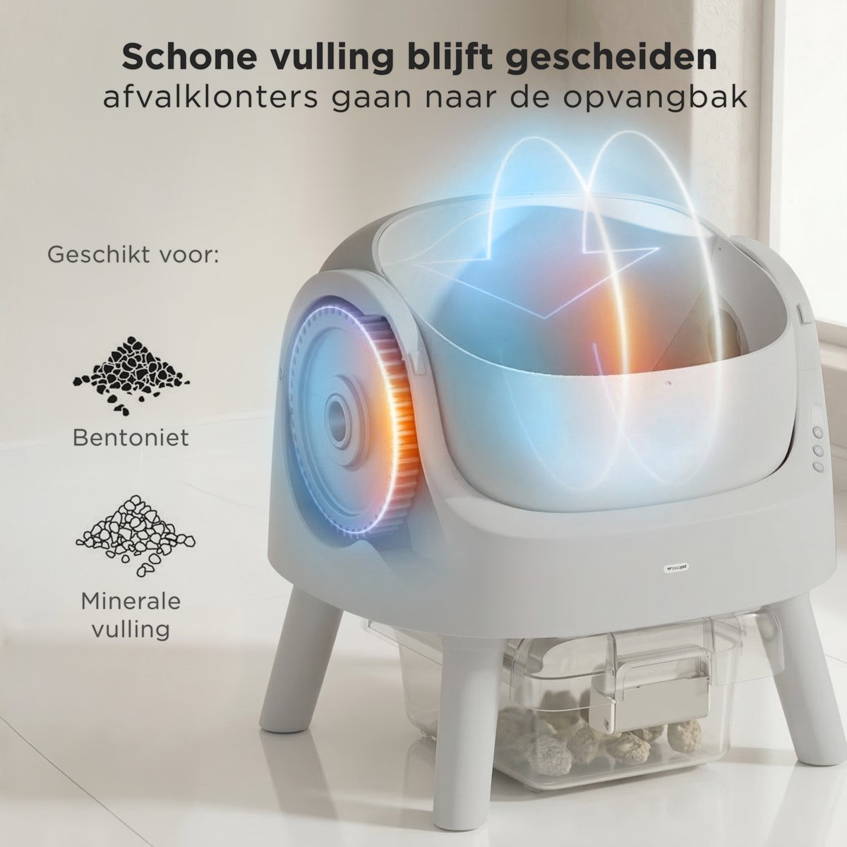 Een grijze automatische kattenbak scheidt kattenbakvulling en afval.