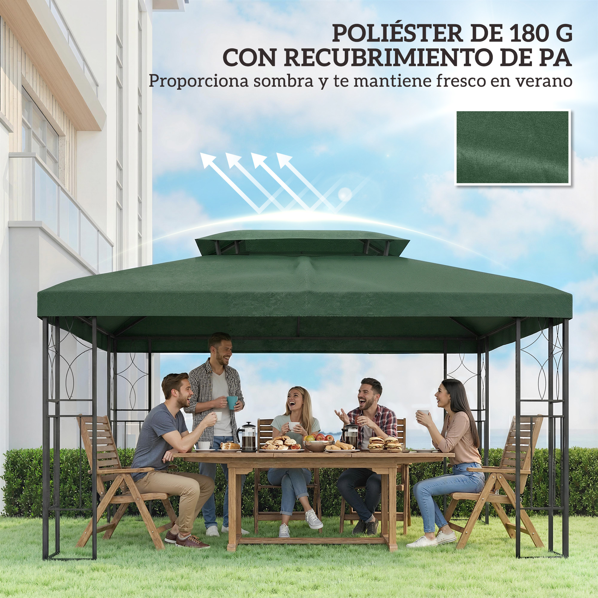 Cinco personas sentadas bajo un cenador verde en una mesa de madera con comida.
