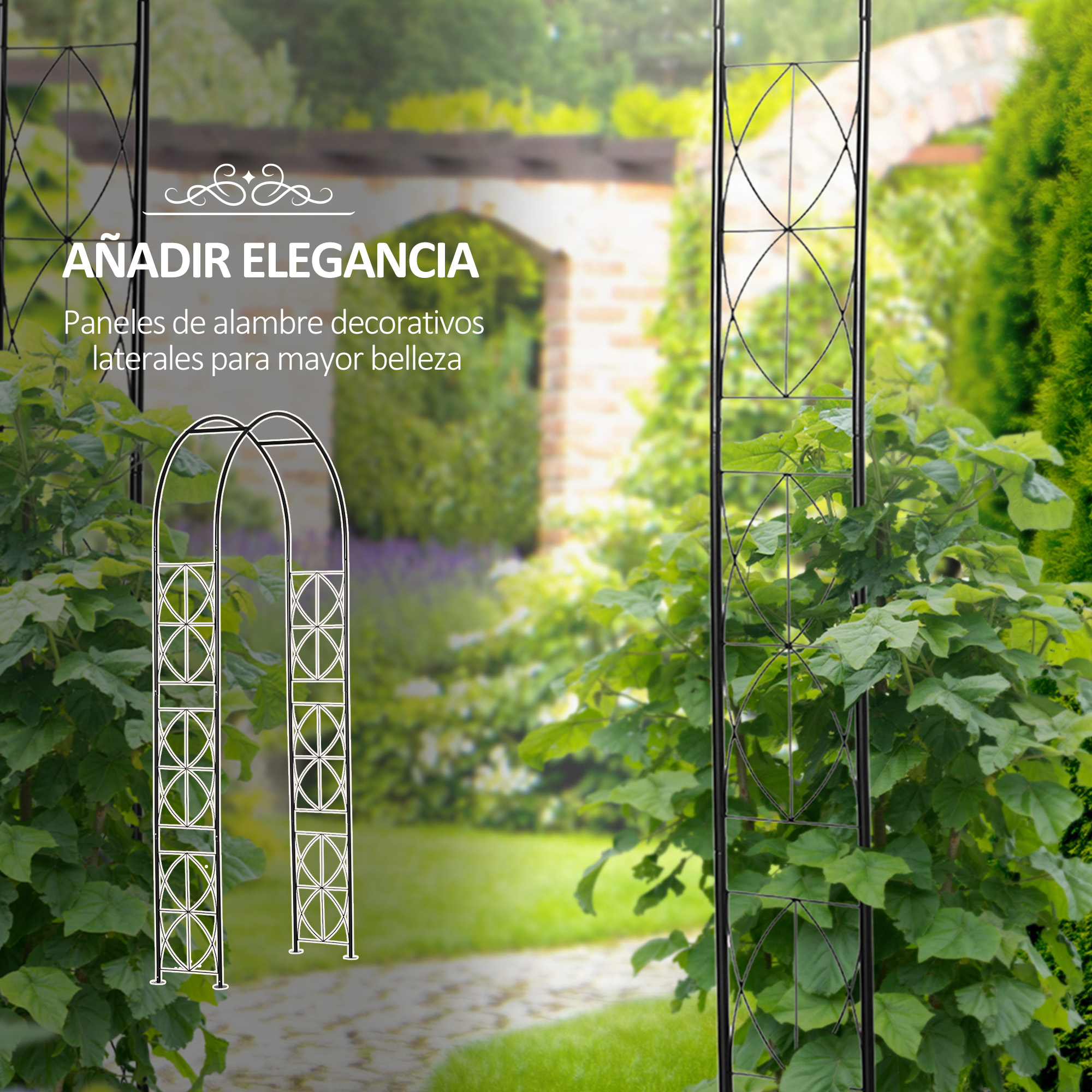 Arco de enrejado de metal negro con patrones geométricos en un jardín.