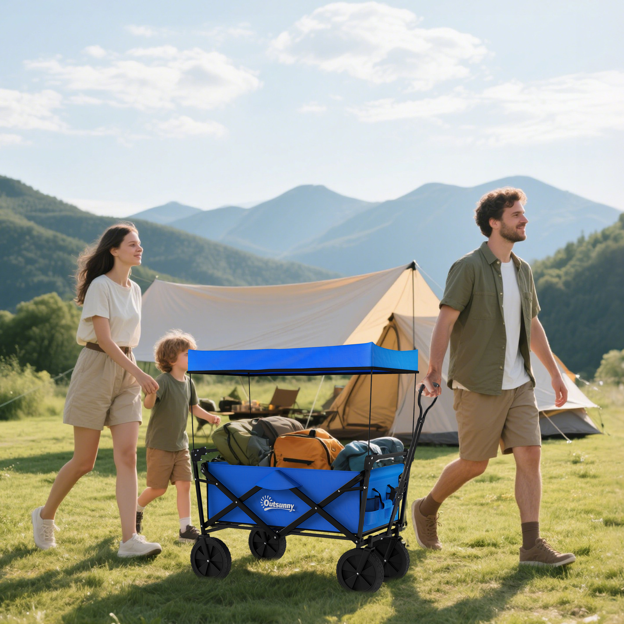 Familia tira de carro azul con equipaje mientras acampa cerca de tiendas y montañas.
