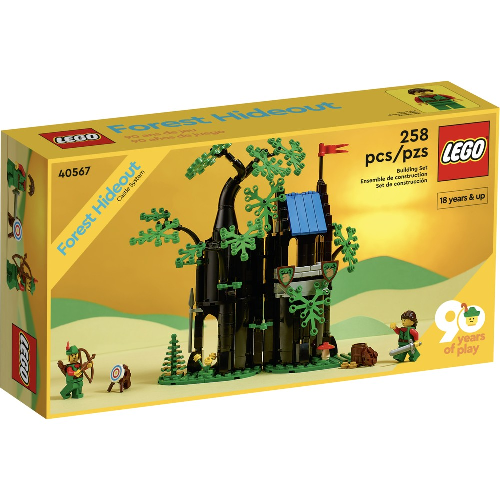 LEGO Orman Saklanma Yeri seti: ağaç ev, şövalyeler, okçu figürleri.