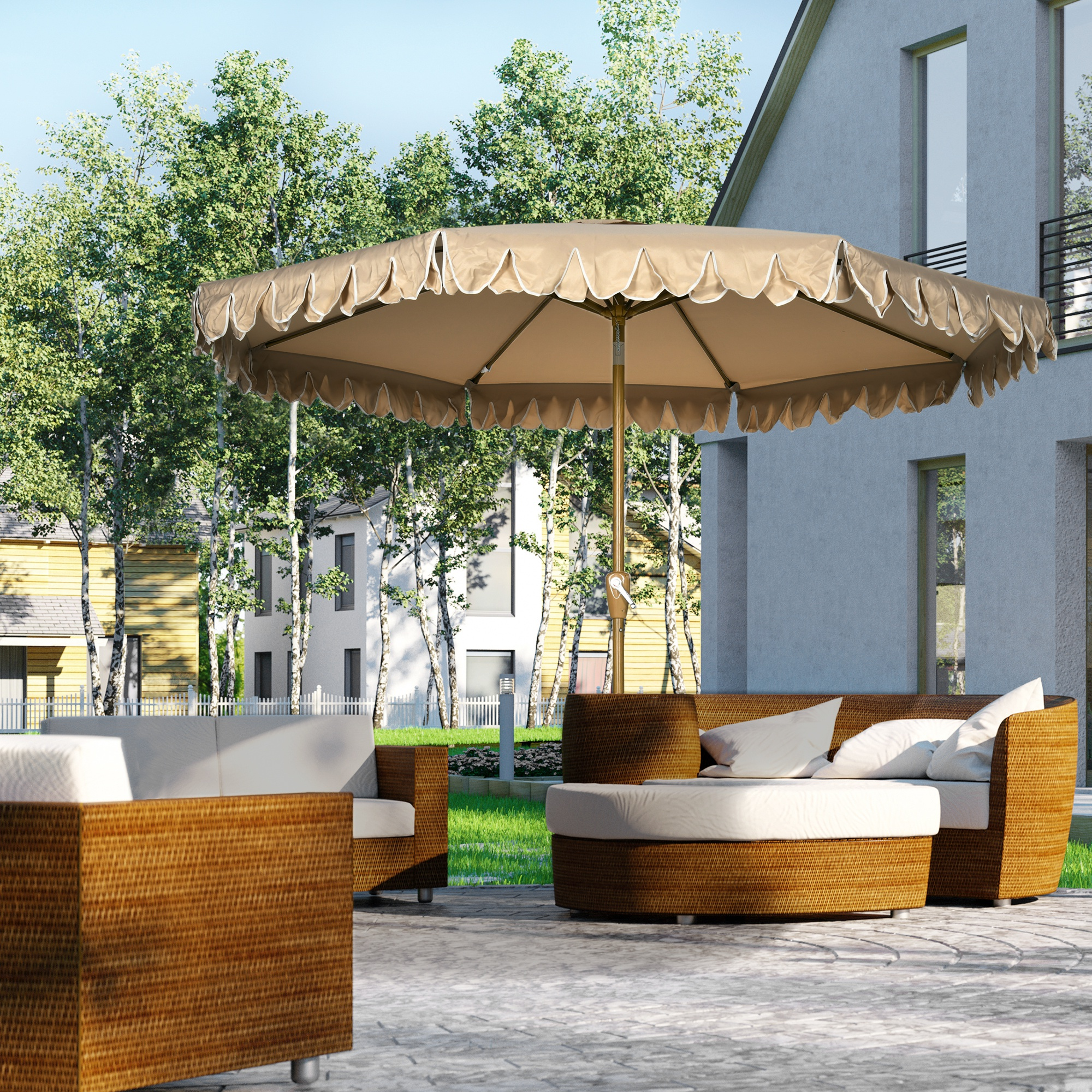 Muebles de mimbre en patio bajo sombrilla con cojines blancos, casas al fondo.