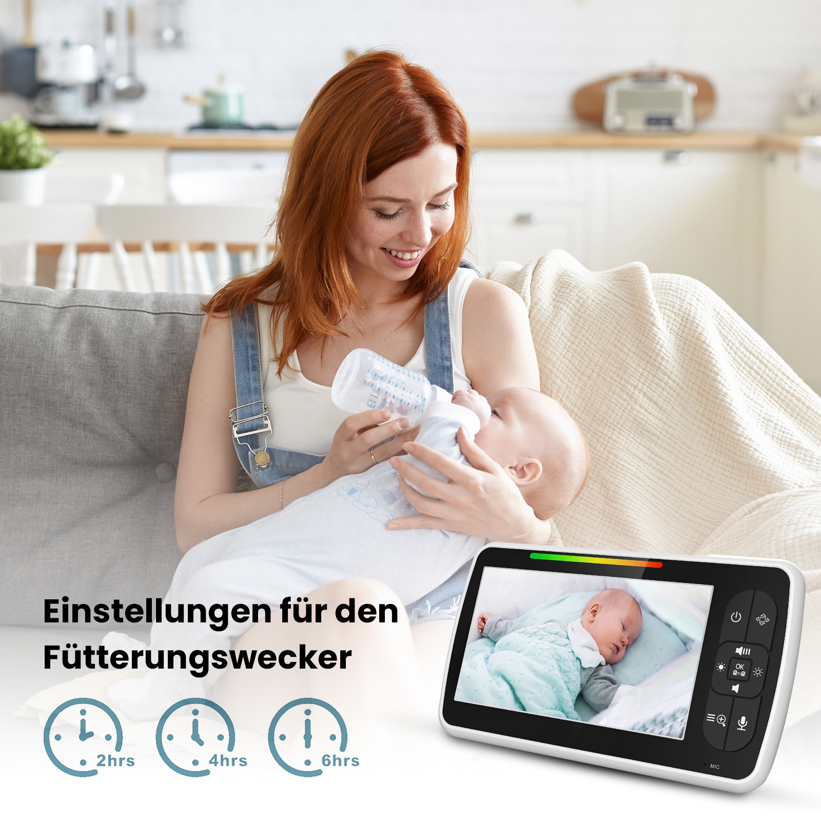Frau füttert Baby mit Flasche; Babyfon zeigt schlafendes Kind.