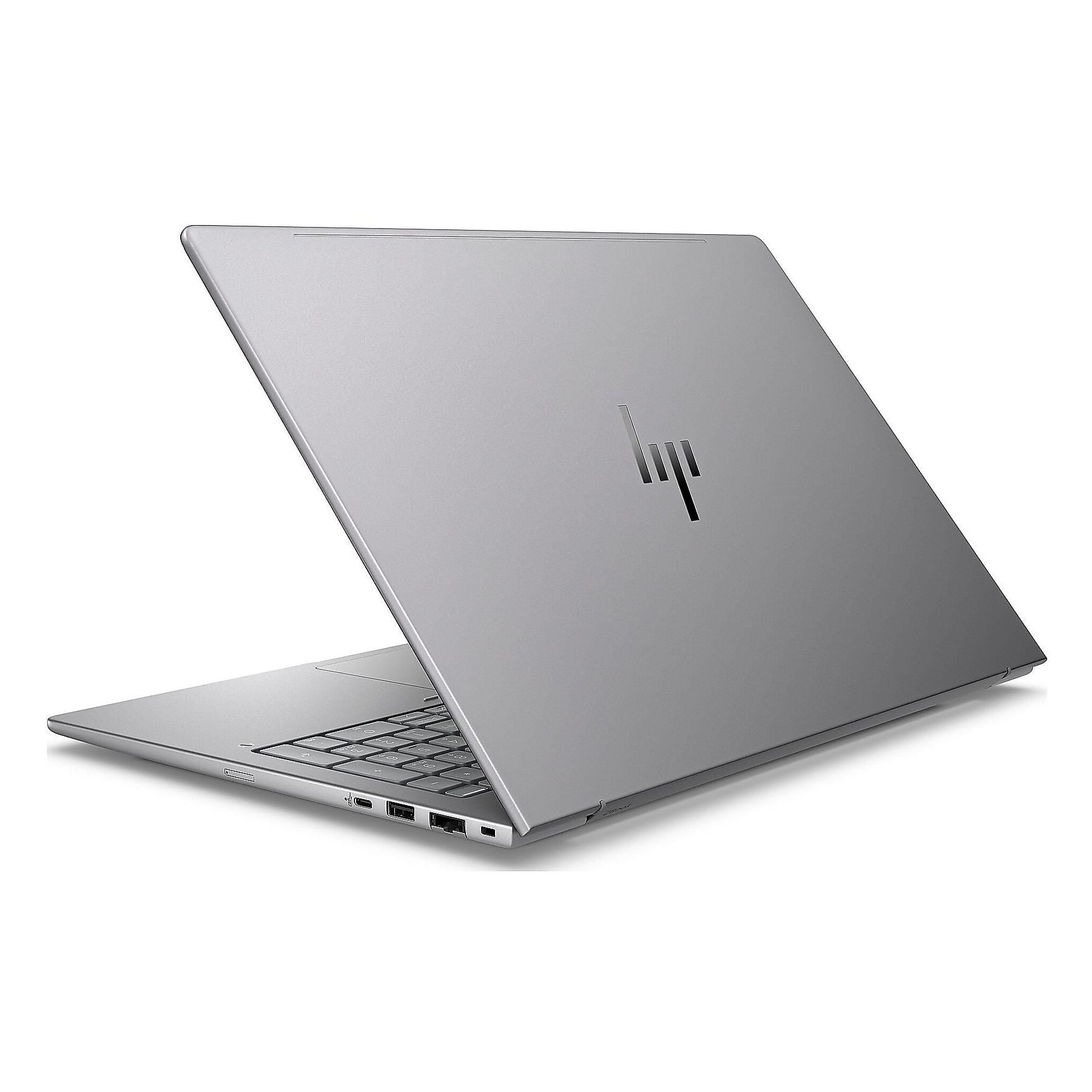 Laptop HP argento, parzialmente aperto, mostra tastiera e porte.