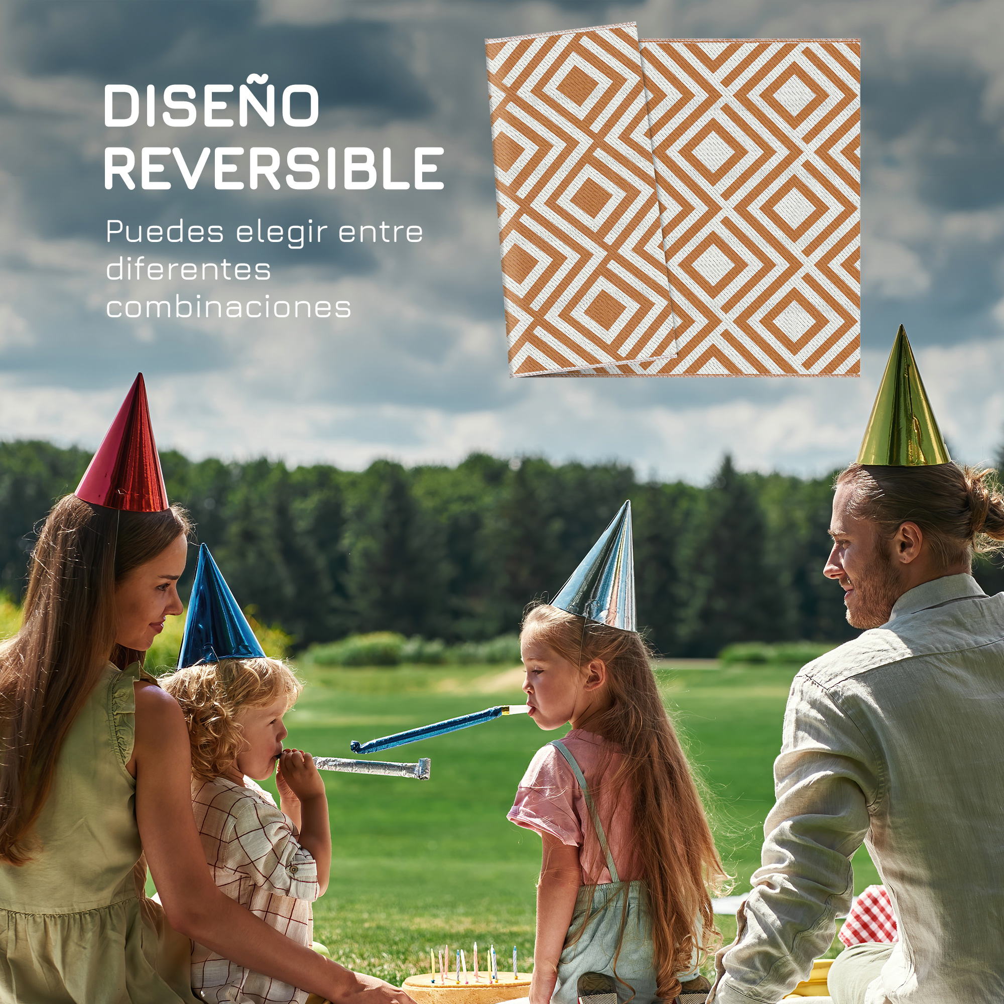 Familia celebrando al aire libre, niños con sombreros de fiesta soplando matracas.