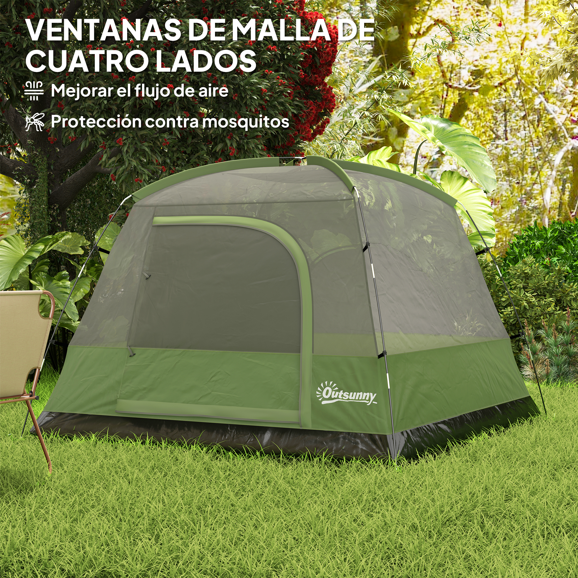 Una tienda de malla verde y gris en un césped con árboles de fondo.
