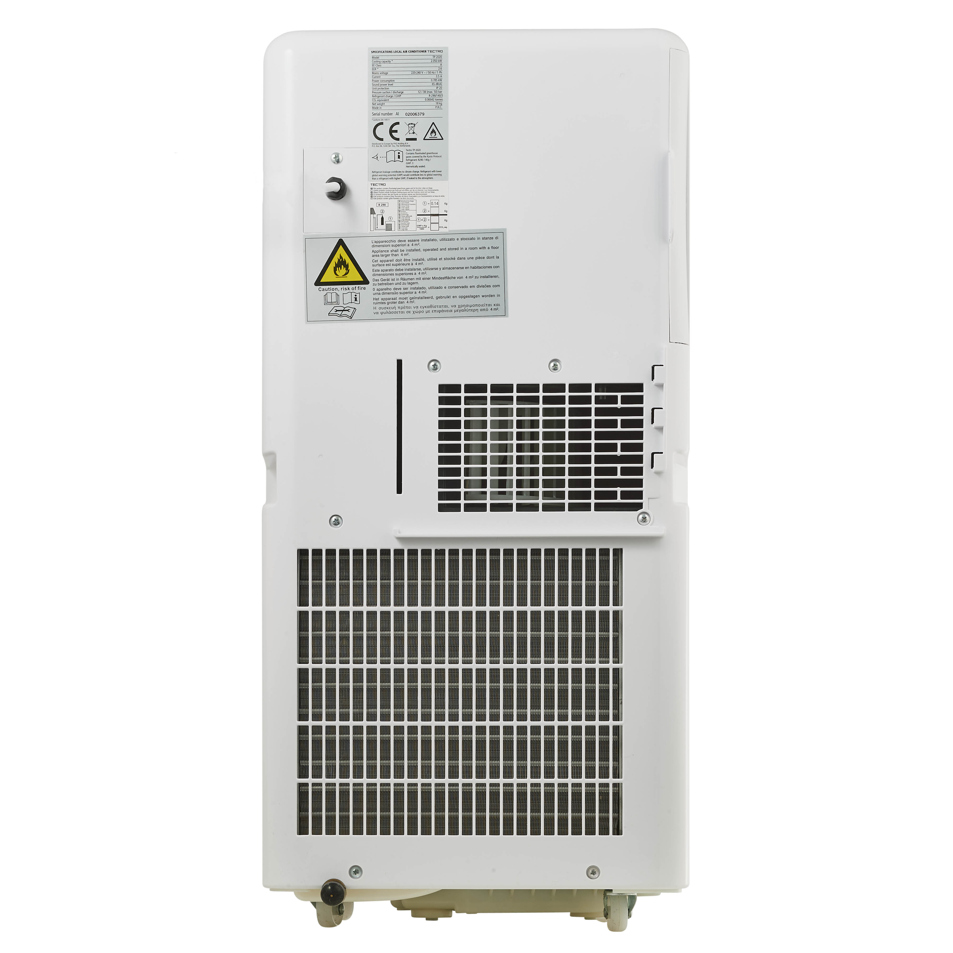 Achterkant van een witte airconditioner met ventilatierooster en specificatielabel.